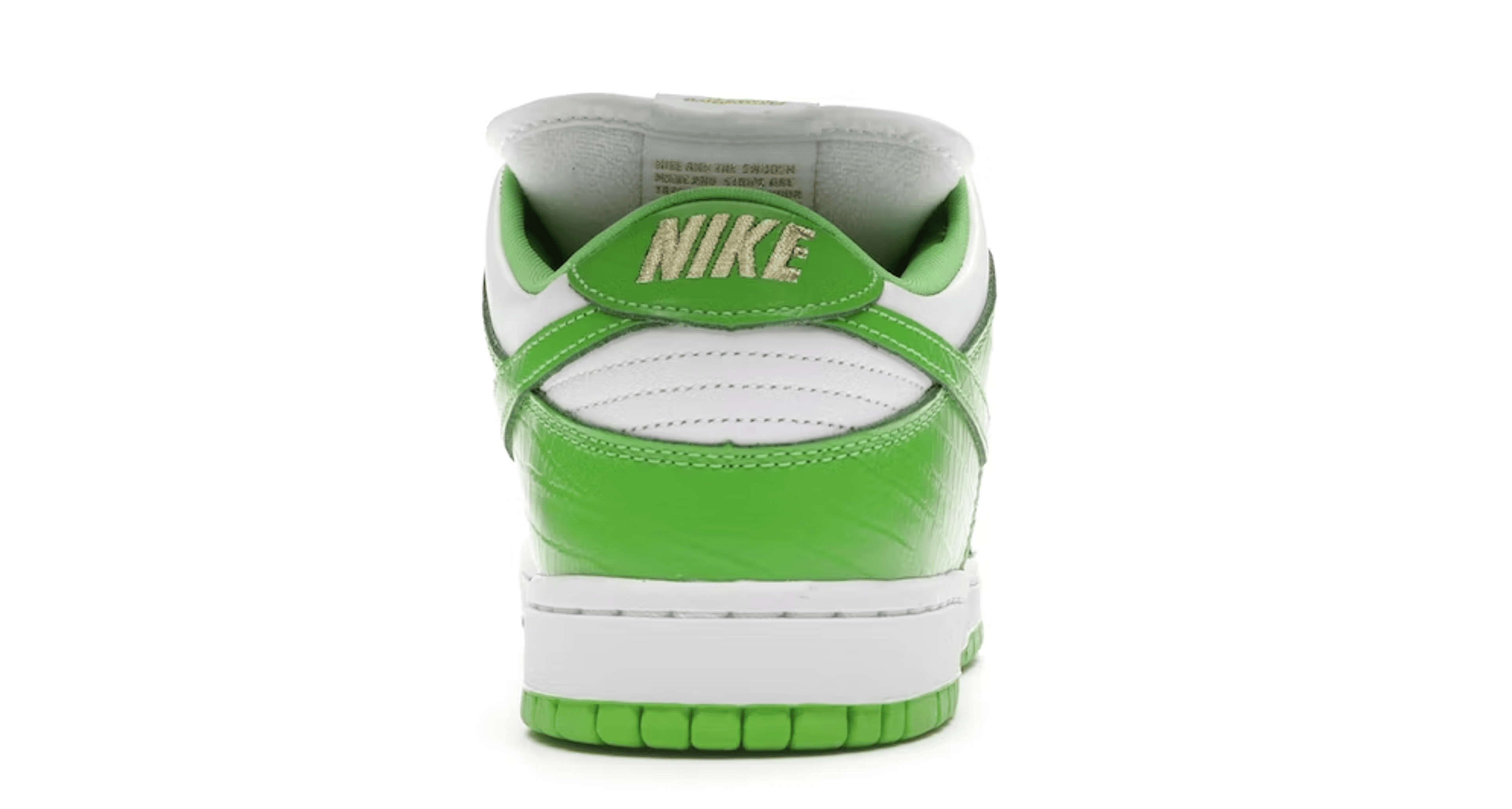 Alternate View 3 of Nike SB Dunk Low Supreme Stars Mean Green (2021)