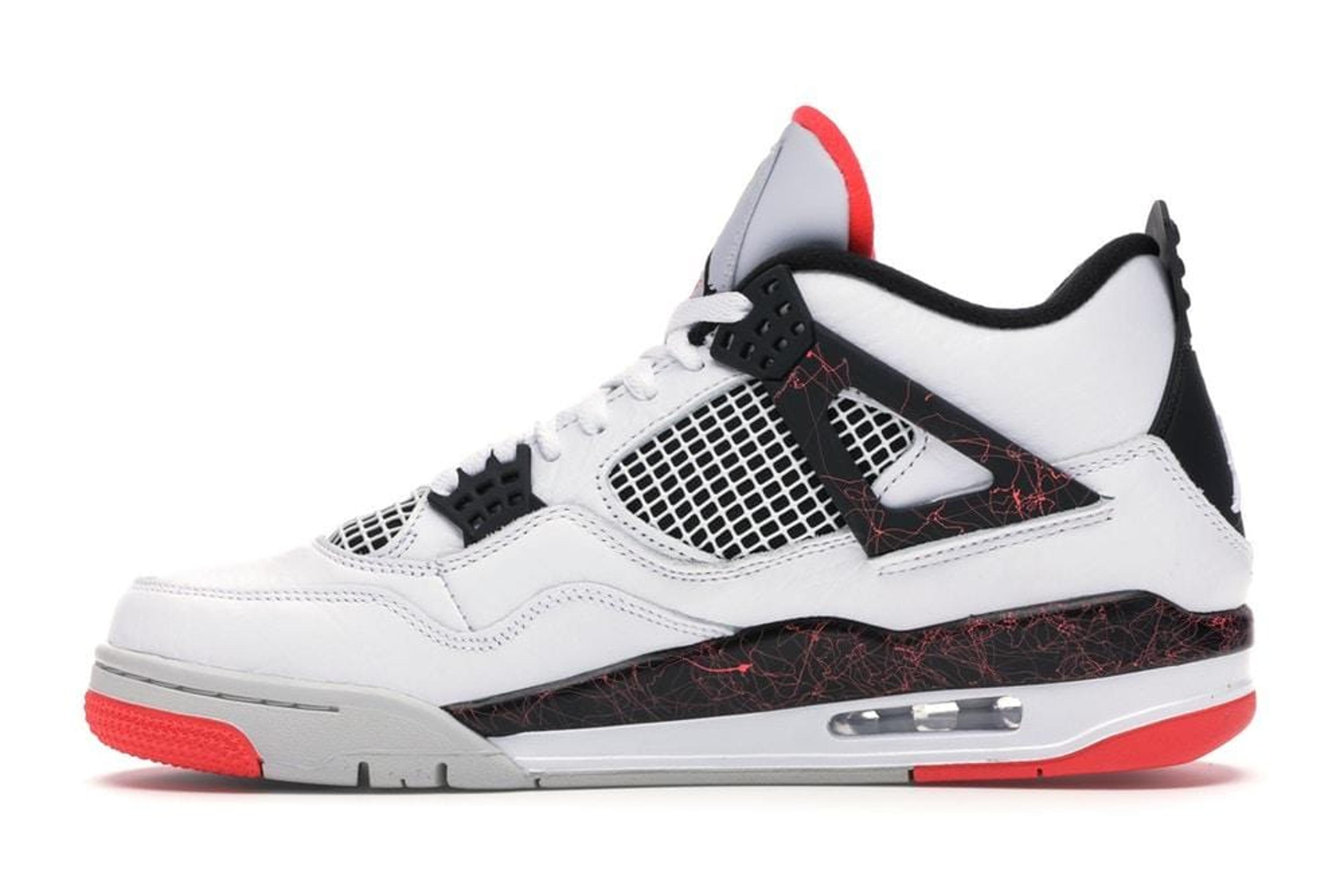 Alternate View 1 of Air Jordan 4 Retro Flight Nostalgia