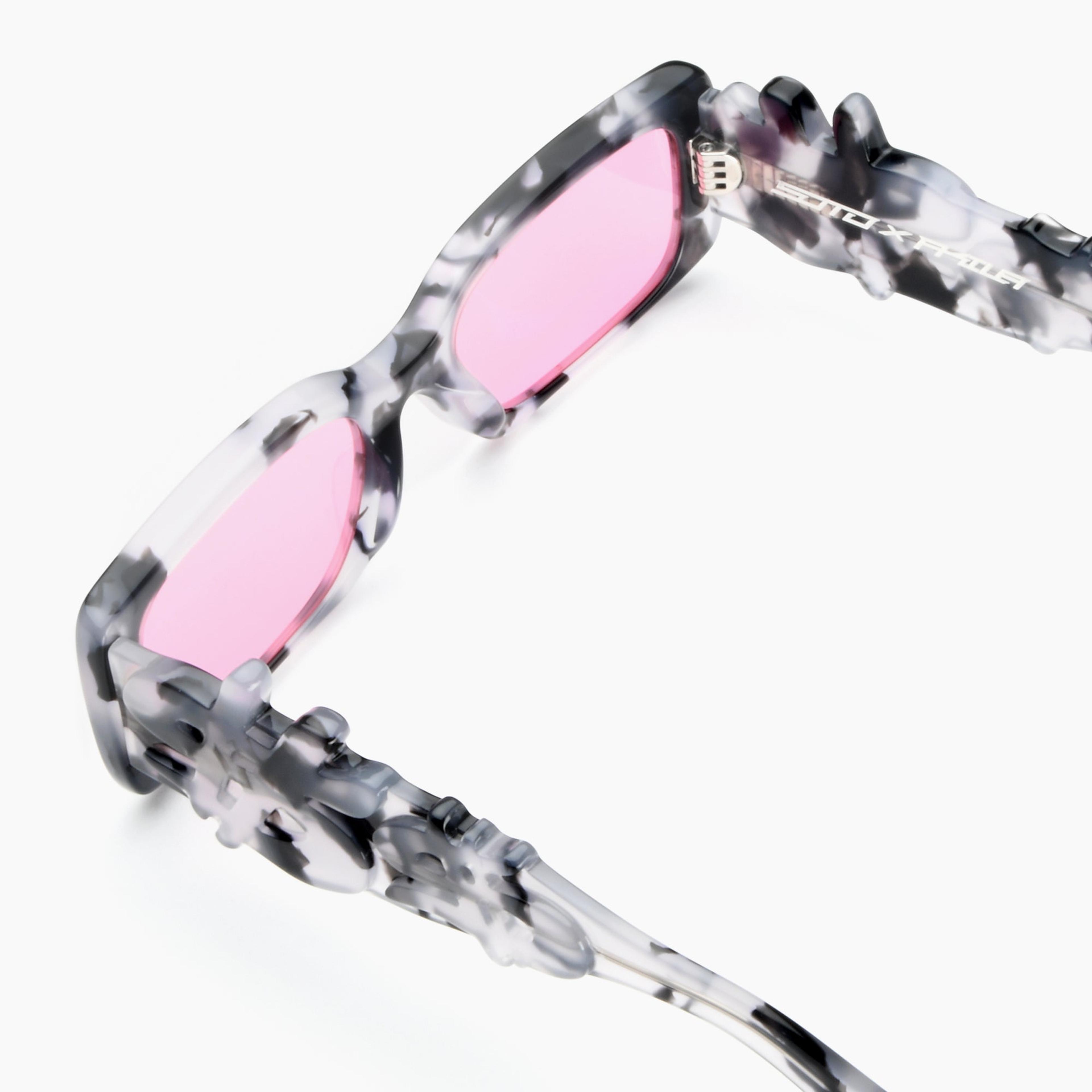 Alternate View 3 of MANIFEST SUNGLASSES - Obsidian Pink