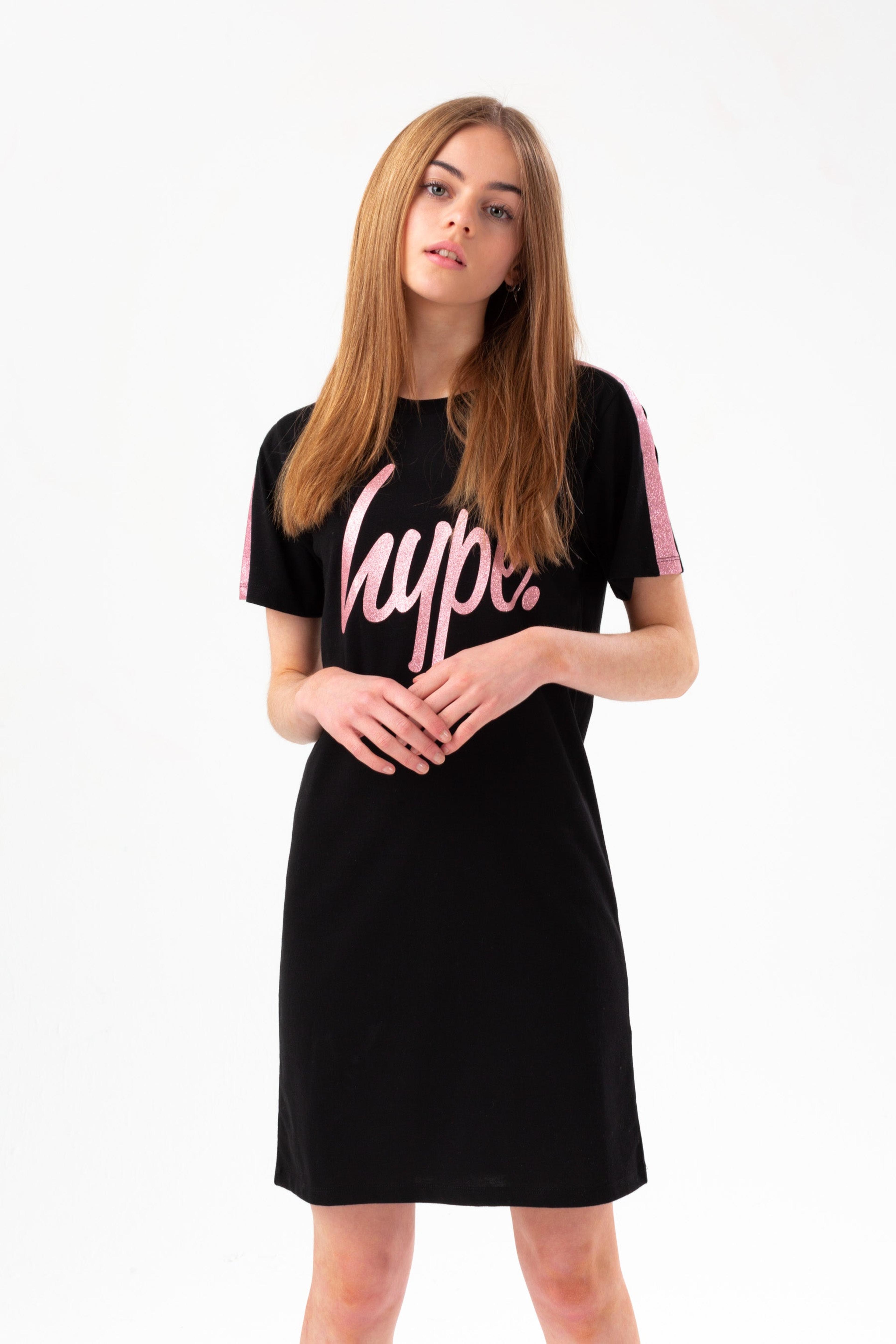 HYPE GIRLS BLACK PINK PANEL SCRIPT T-SHIRT DRESS