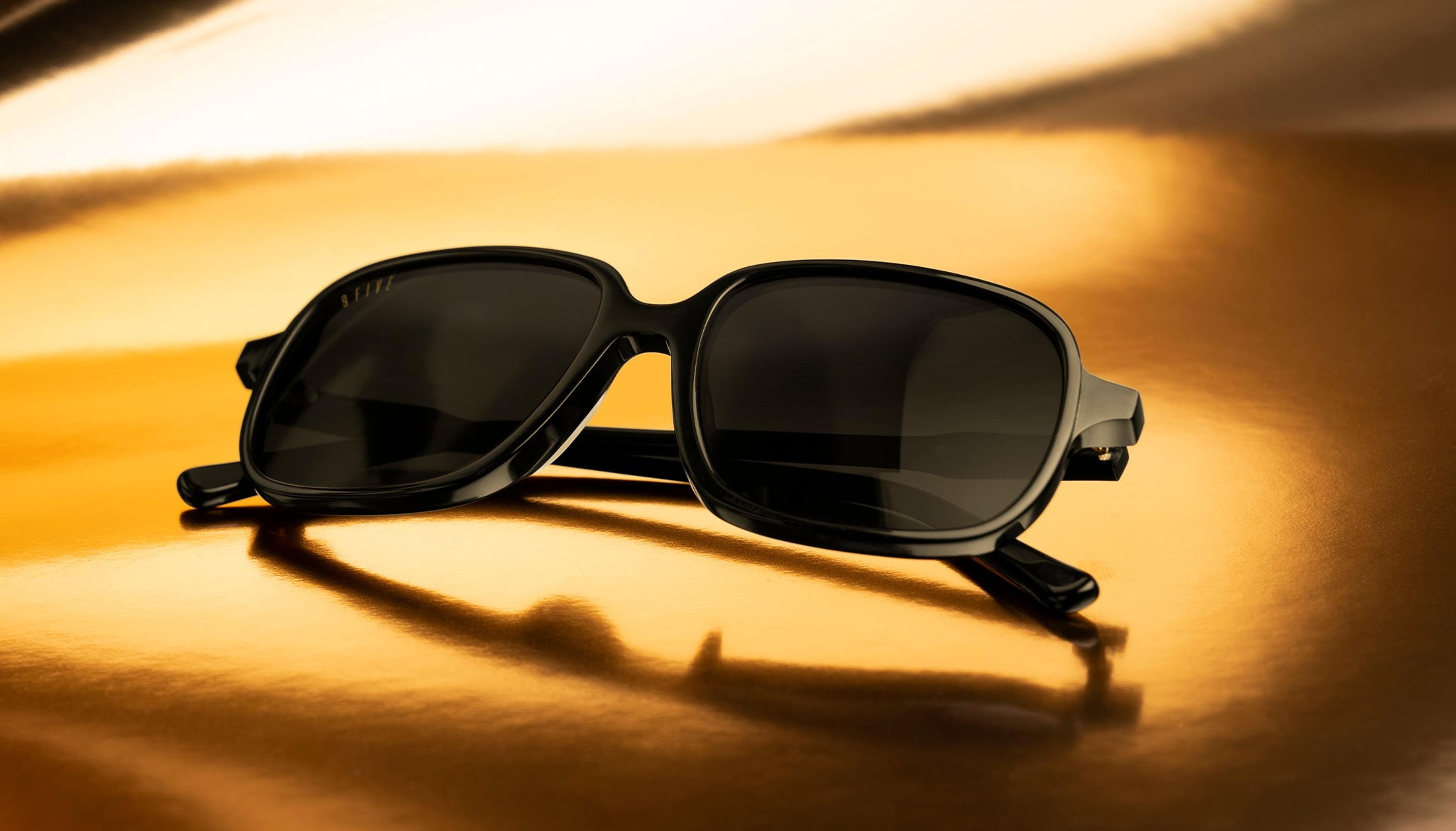 NTWRK - 9FIVE Fronts Black & 24K Gold Sunglasses
