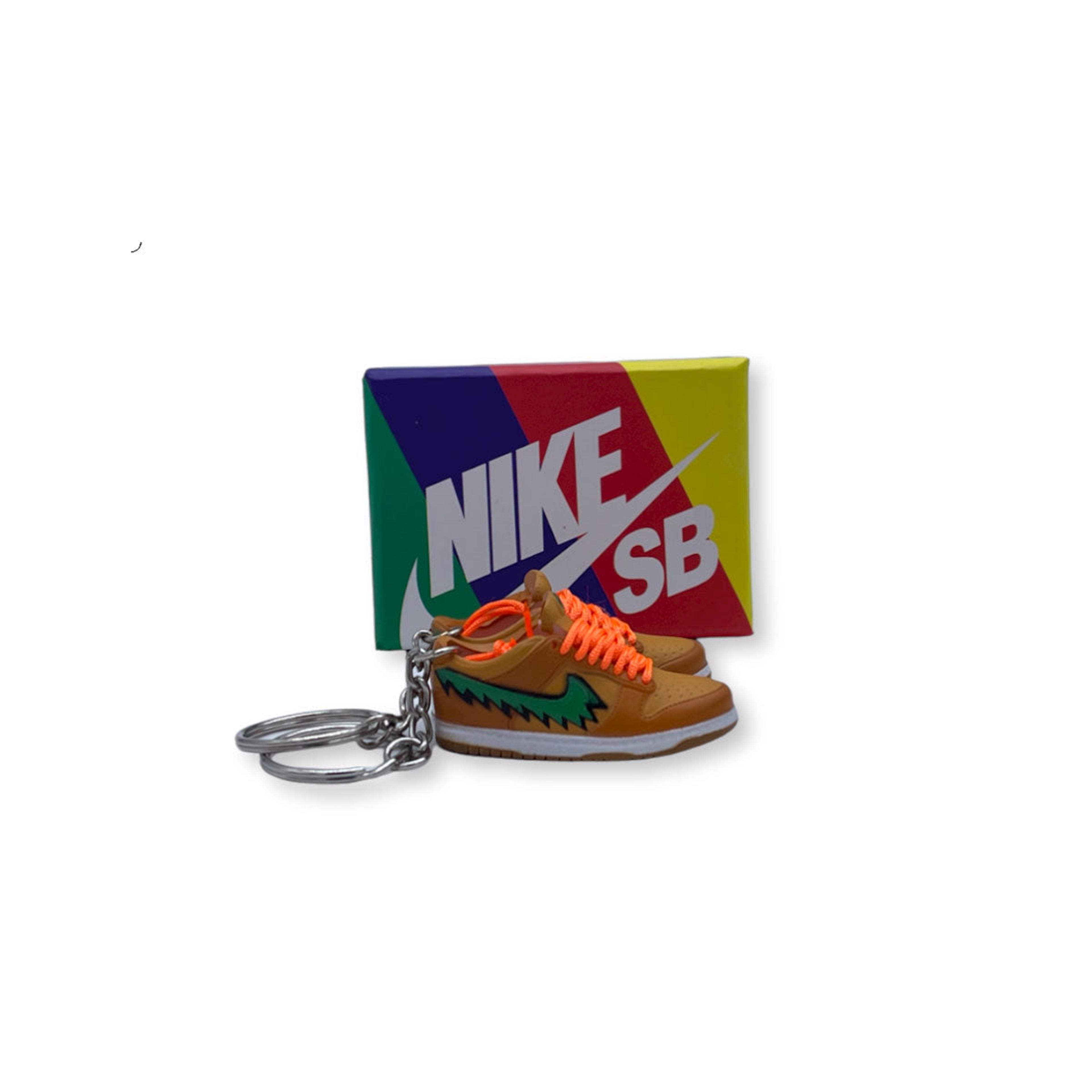 3D Sneaker Keychain- Nike SB Dunk Low Grateful Dead Bears Orange