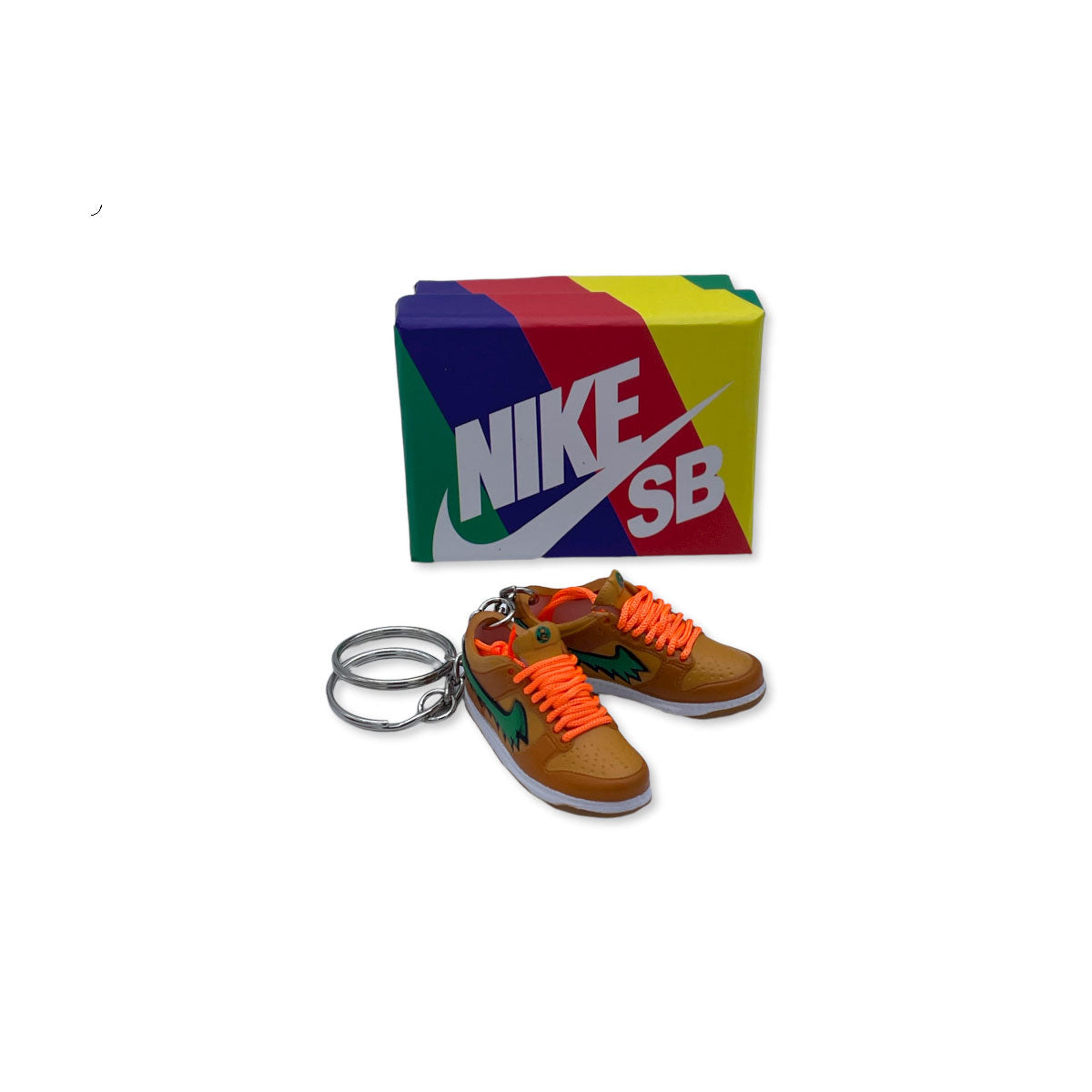 Alternate View 1 of 3D Sneaker Keychain- Nike SB Dunk Low Grateful Dead Bears Orange