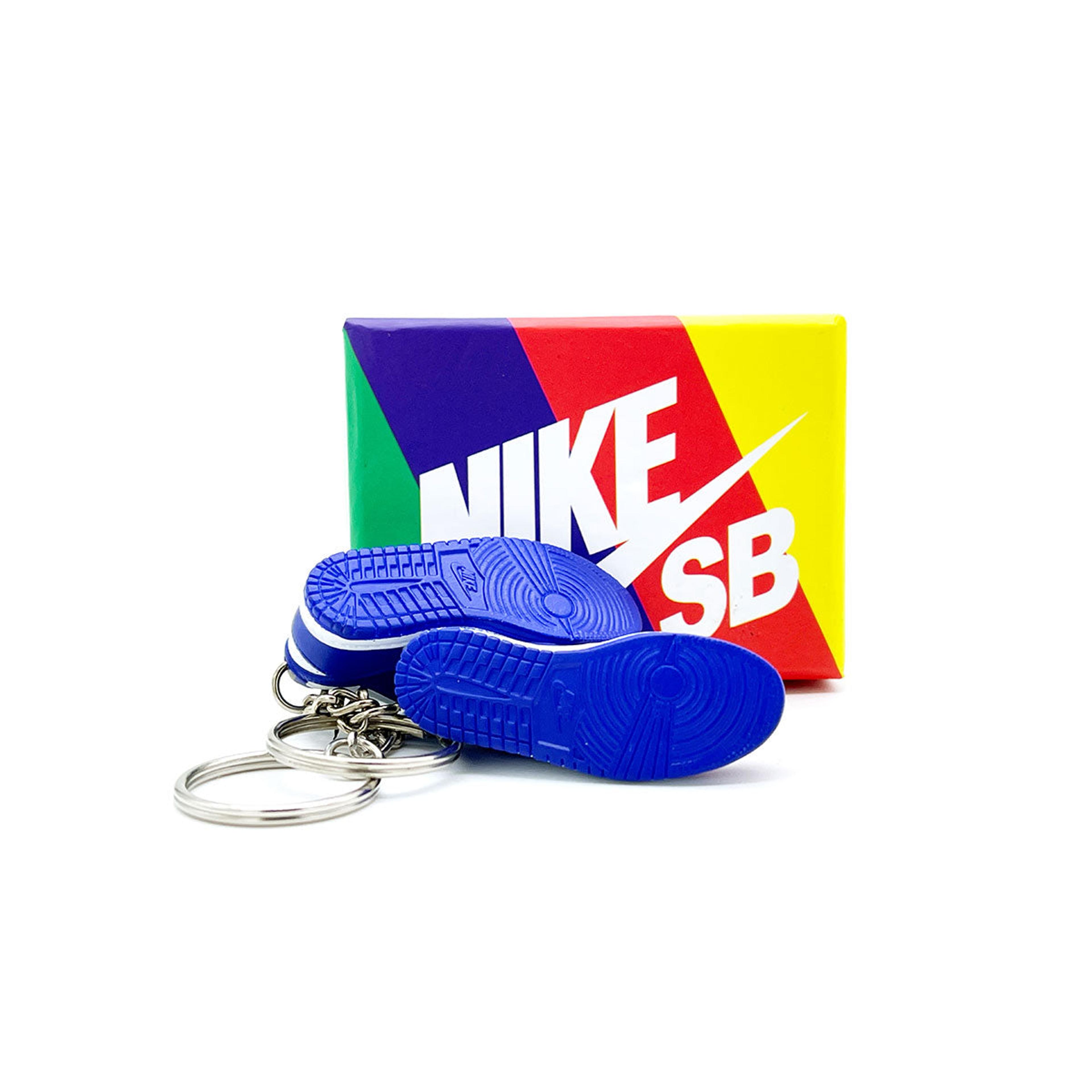 Alternate View 3 of 3D Sneaker Keychain- Nike SB Dunk Low Supreme Stars Hyper Royal 