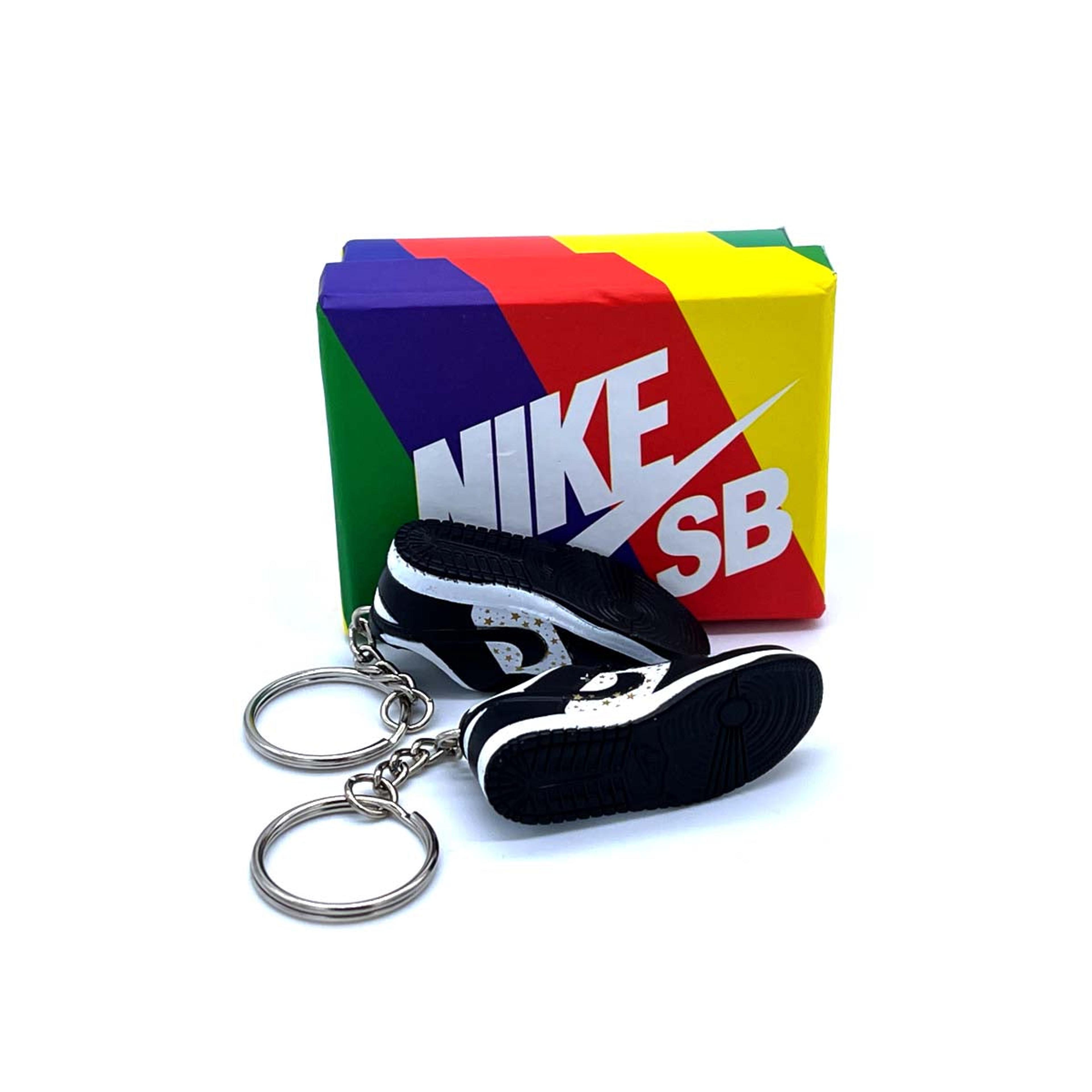 Alternate View 1 of 3D Sneaker Keychain- Nike SB Dunk Low Supreme Stars Black Pair