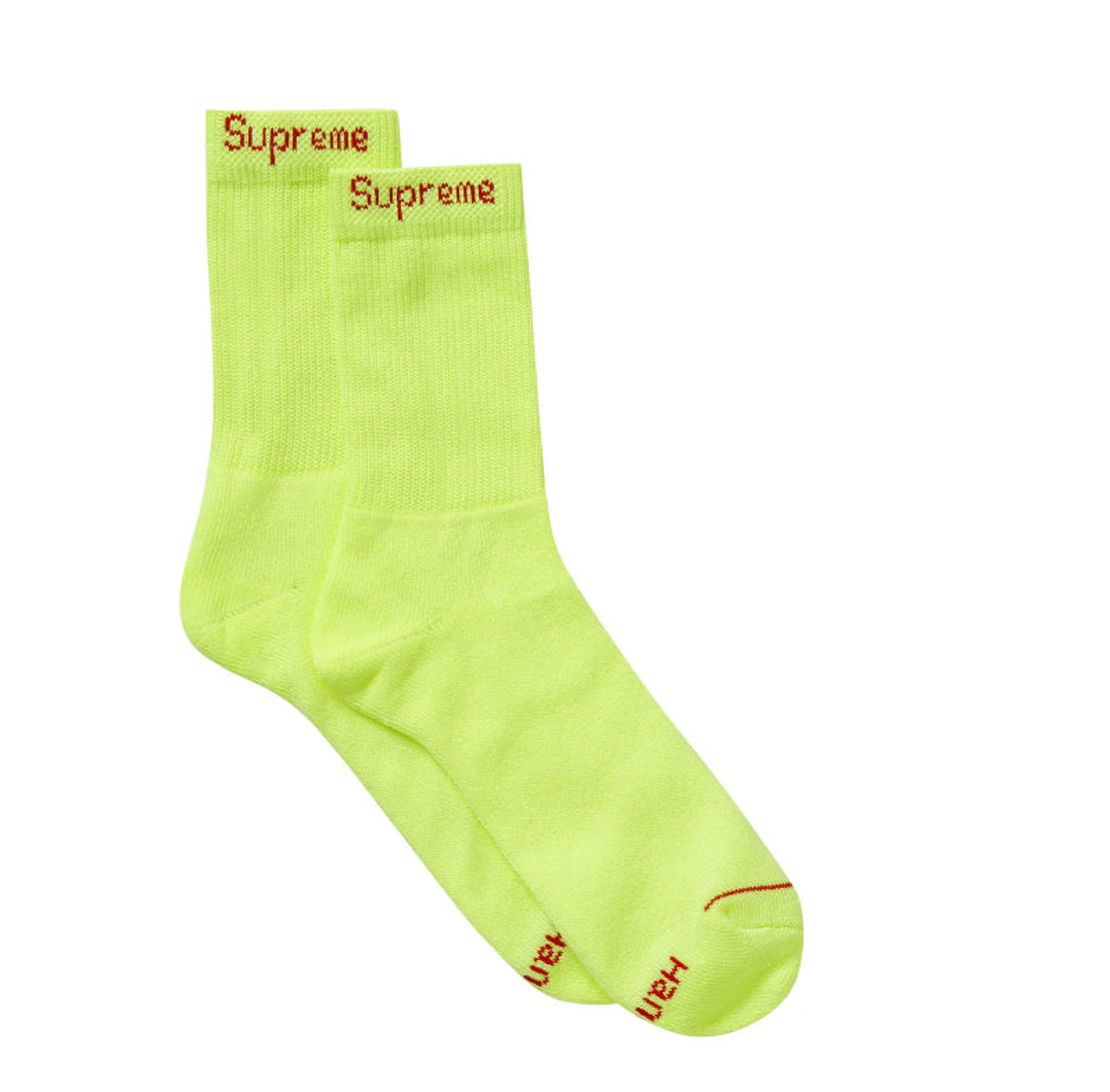 Supreme x Hanes Crew Socks (4 pack)