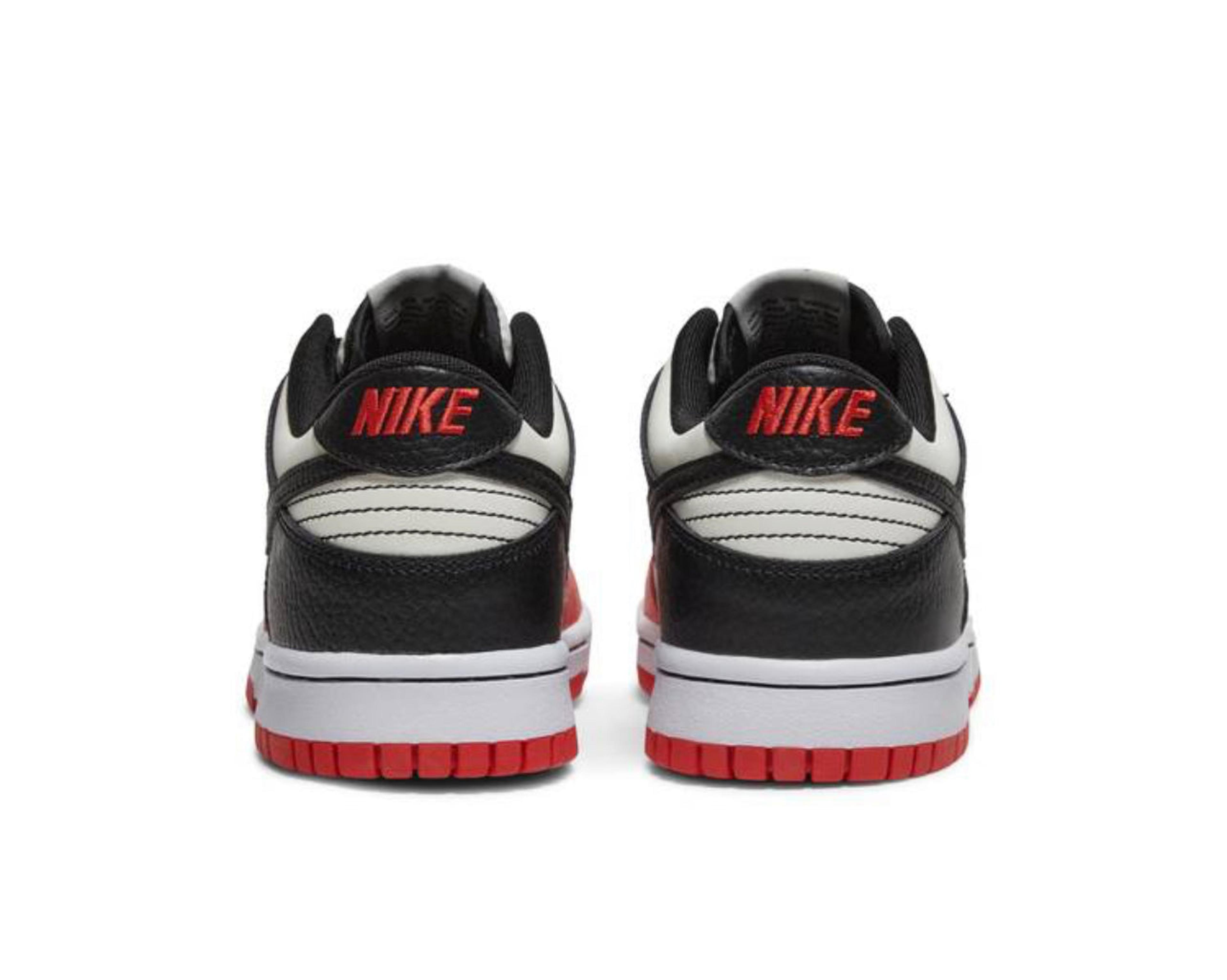 Alternate View 1 of Dunk Low Chicago 75th Anniversary