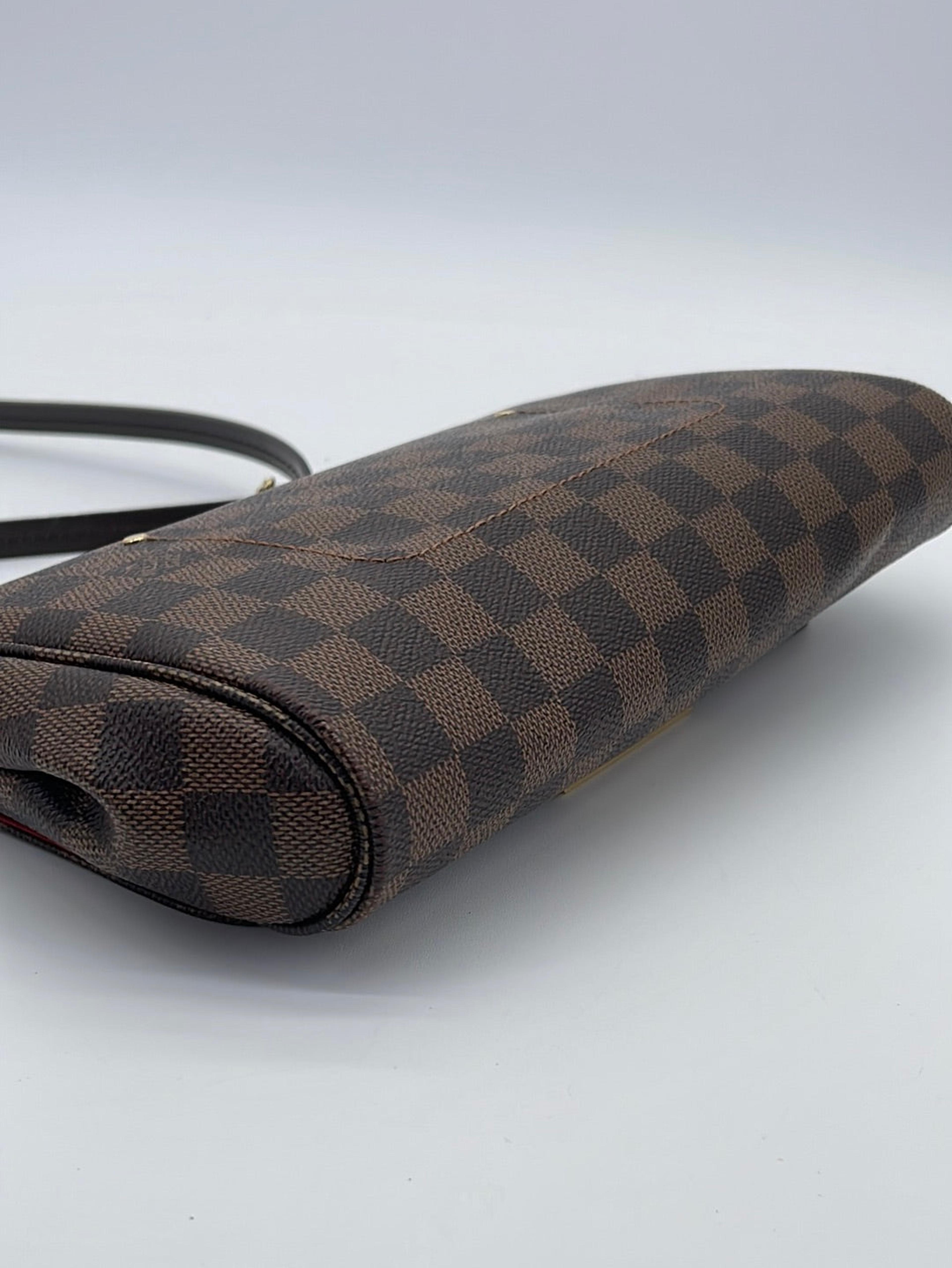 LOUIS VUITTON Favorite PM Damier Ebene Crossbody Clutch Discontinued /Sold  Out!