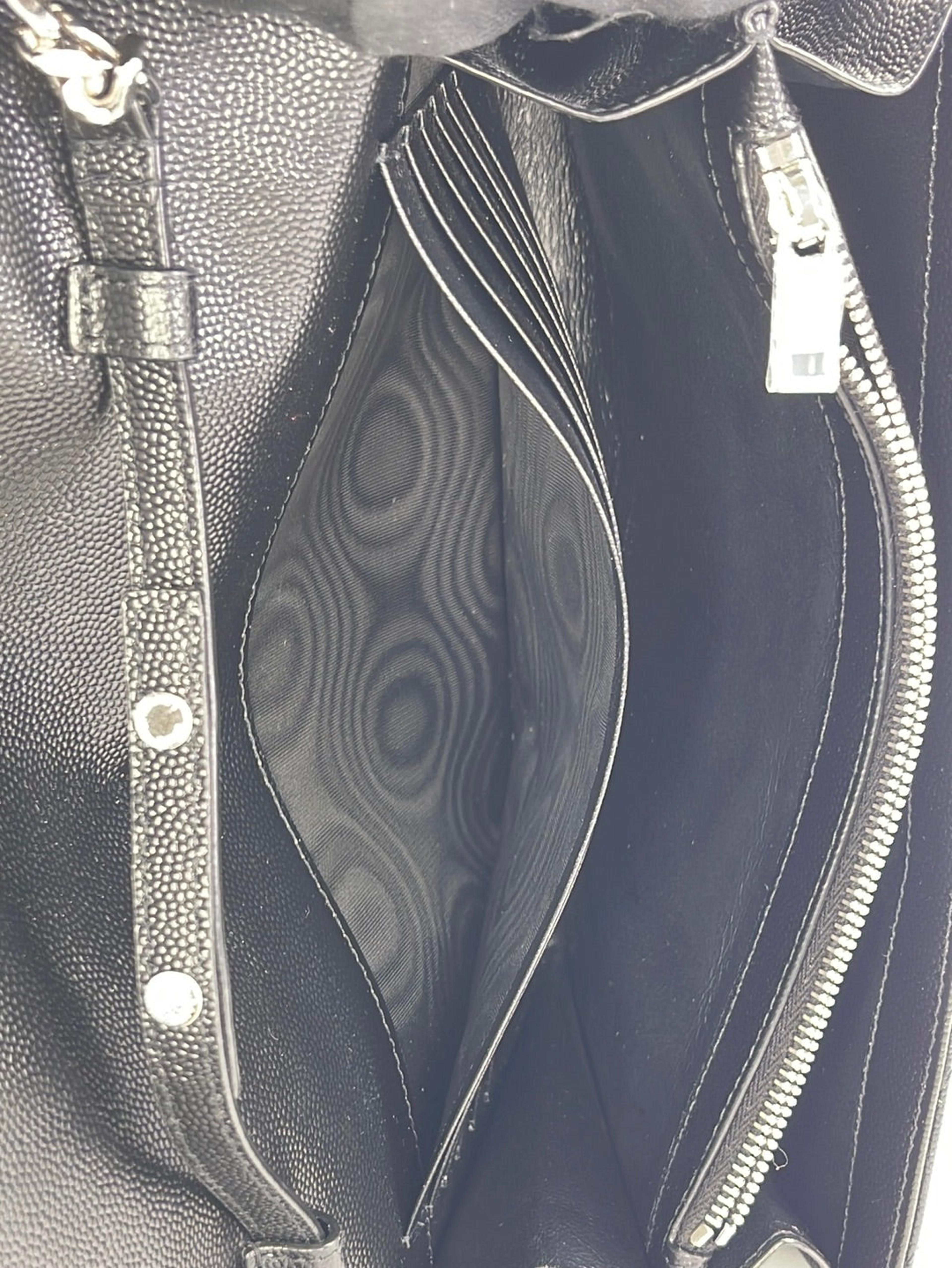 ONLINE AUCTION Saint Laurent Paris Black Handbag w/ Shoulder Strap