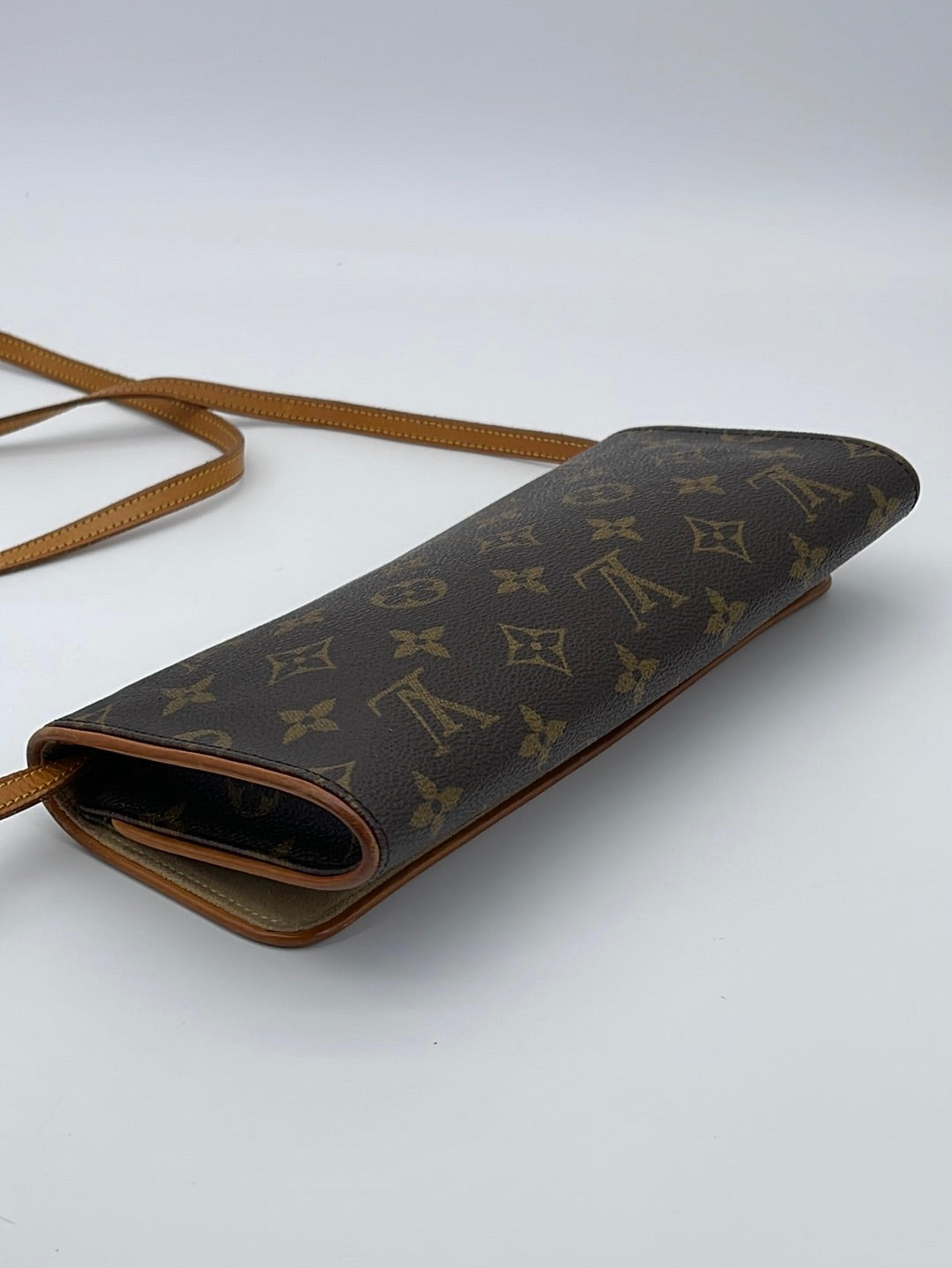 Discontinued product Louis Vuitton monogram shoulder bag pochette twin GM
