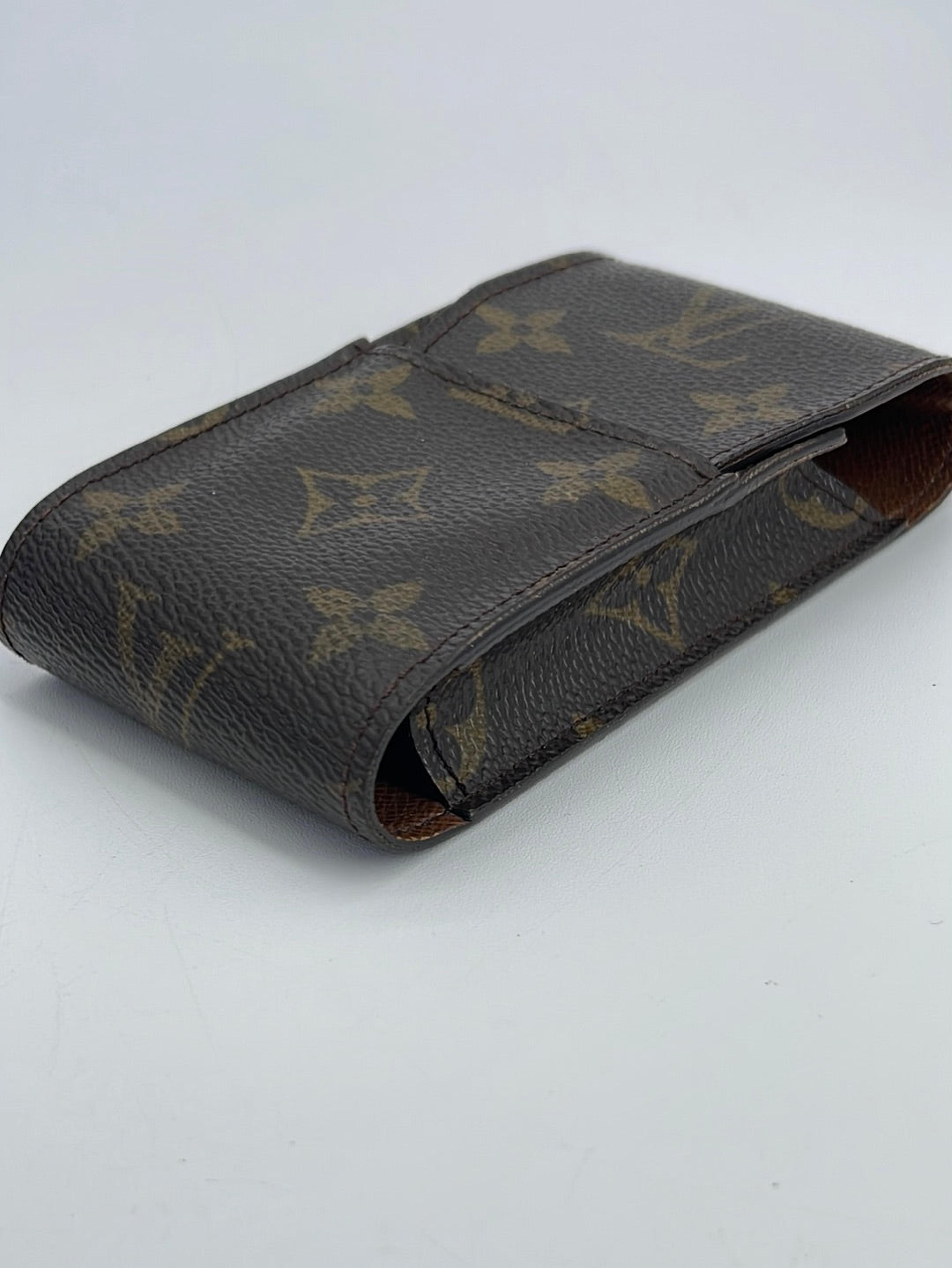 Preloved Louis Vuitton Monogram Tobacco Case CT0129 100223 – KimmieBBags LLC