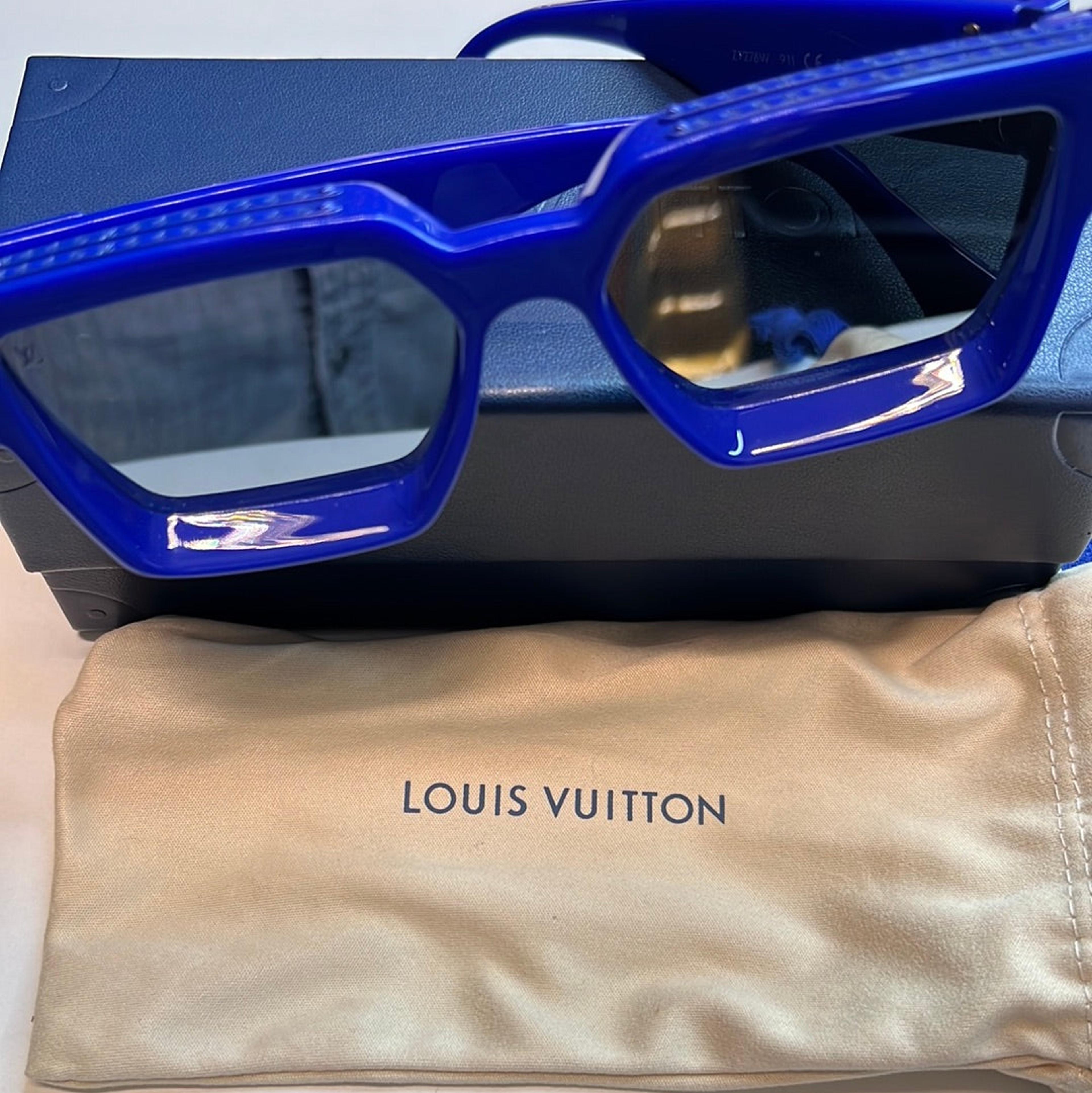 NTWRK - SNEAK PEAK 13 Preloved Louis Vuitton Blue 1.1 Millionaires
