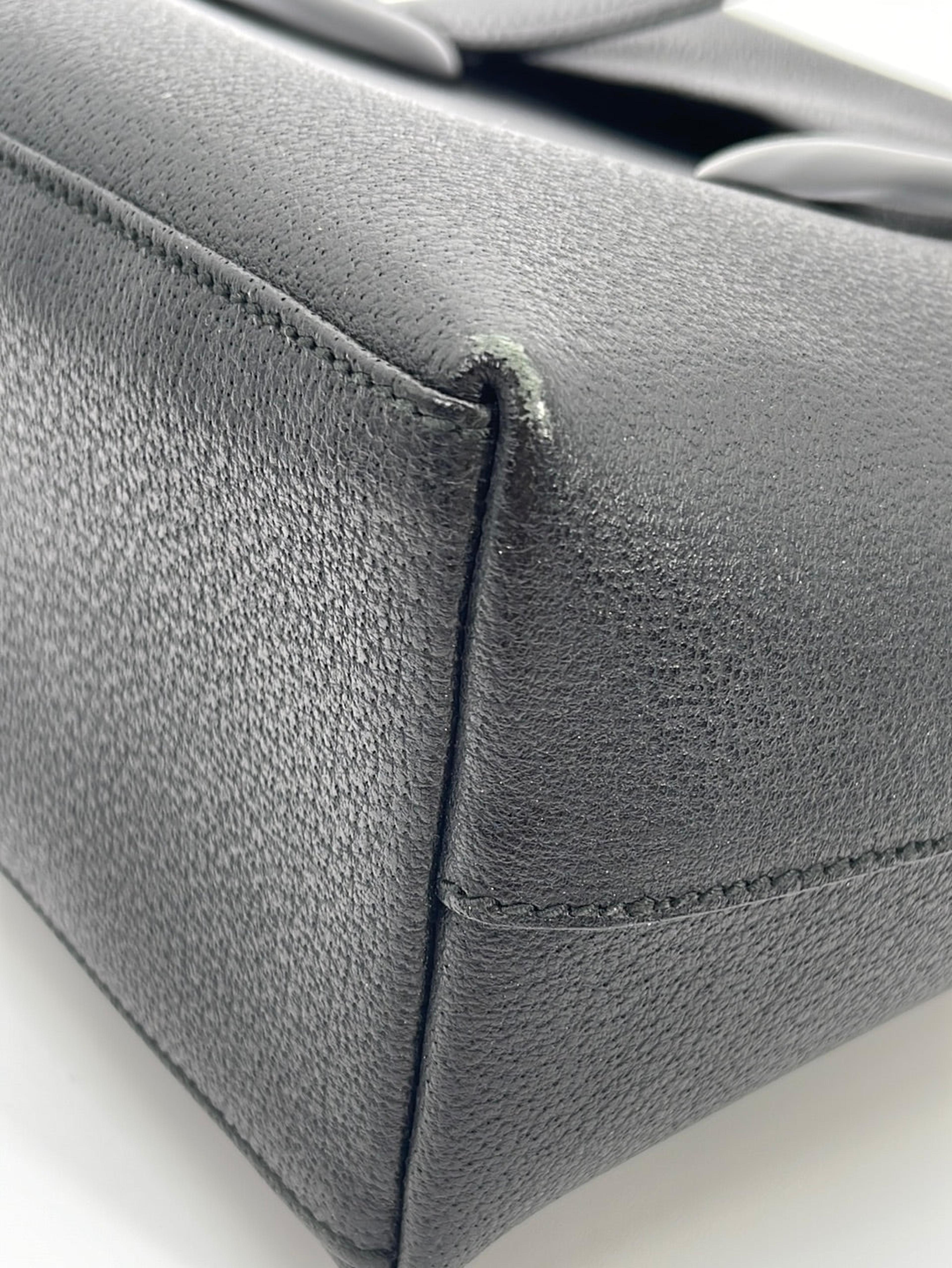 Vintage Gucci Black Leather Large Shoulder Bag 21230451 081523