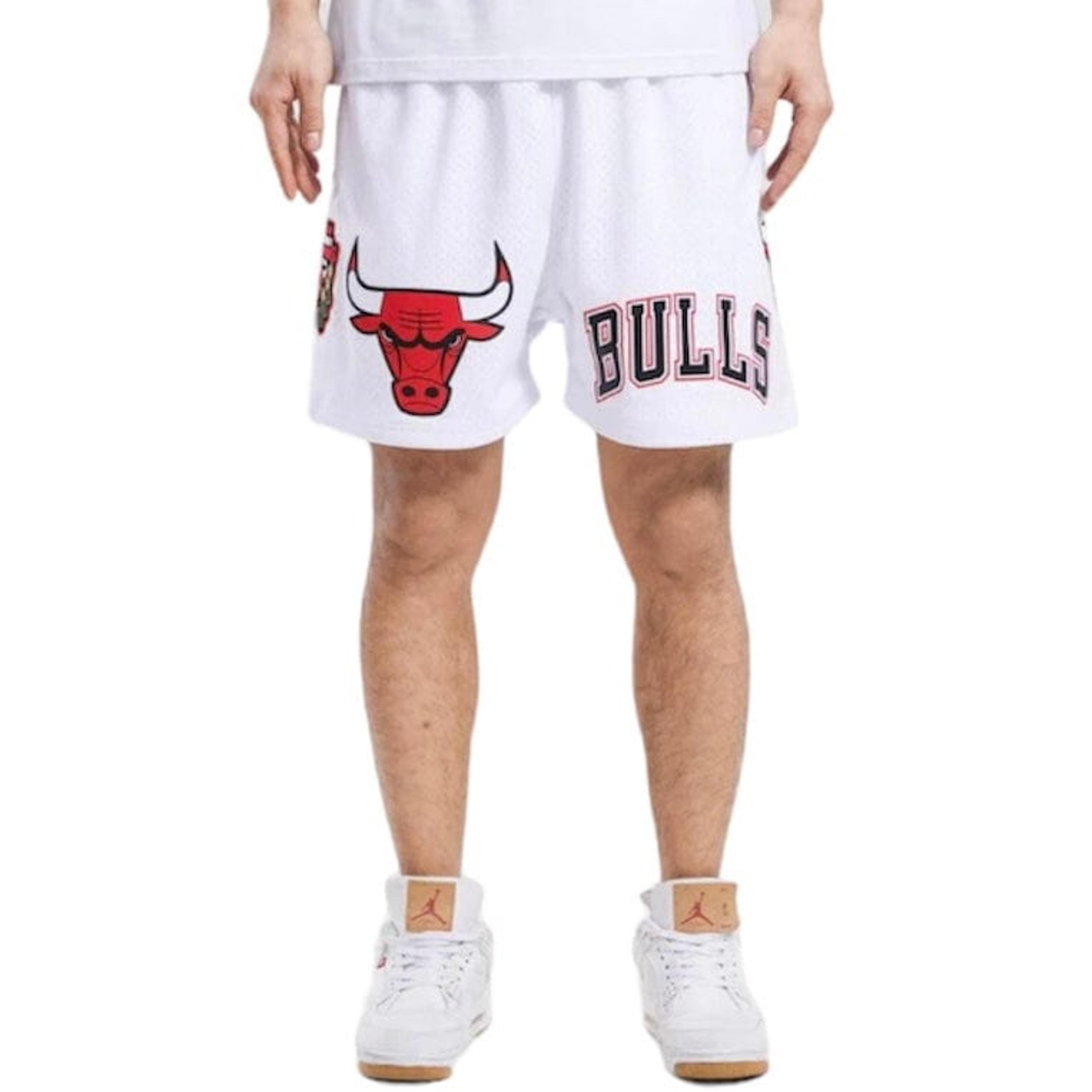 Pro Standard Nba Chicago Bulls Jersey Shorts (White) BCB353899-W