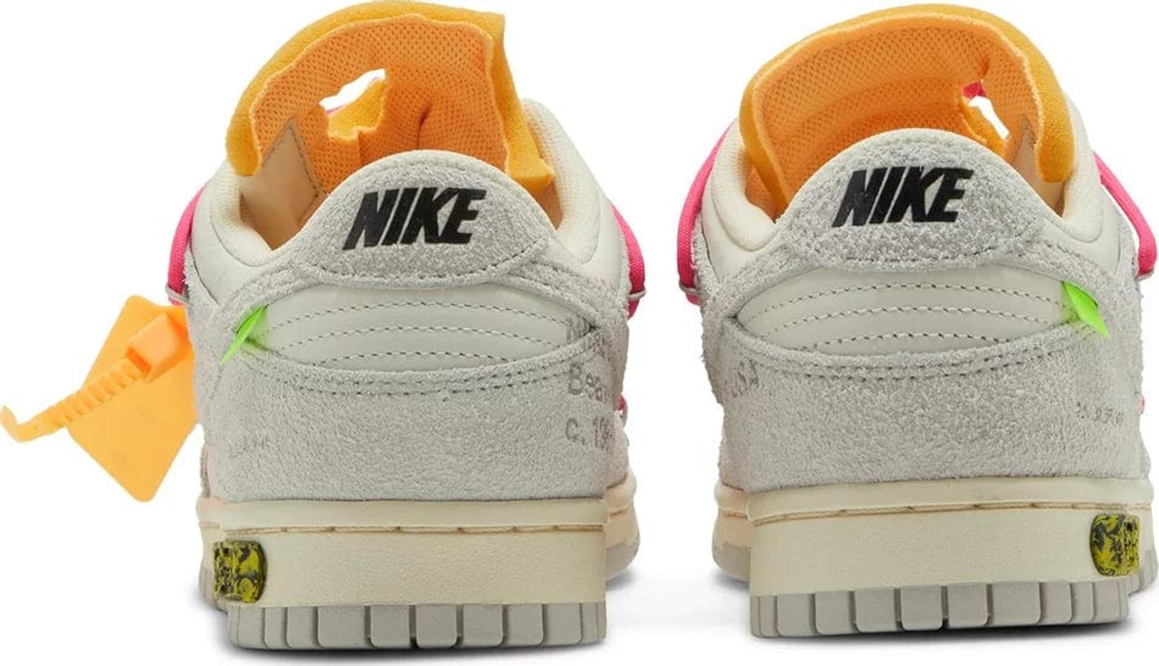 Alternate View 2 of Nike Dunk Low Off-White Lot 17