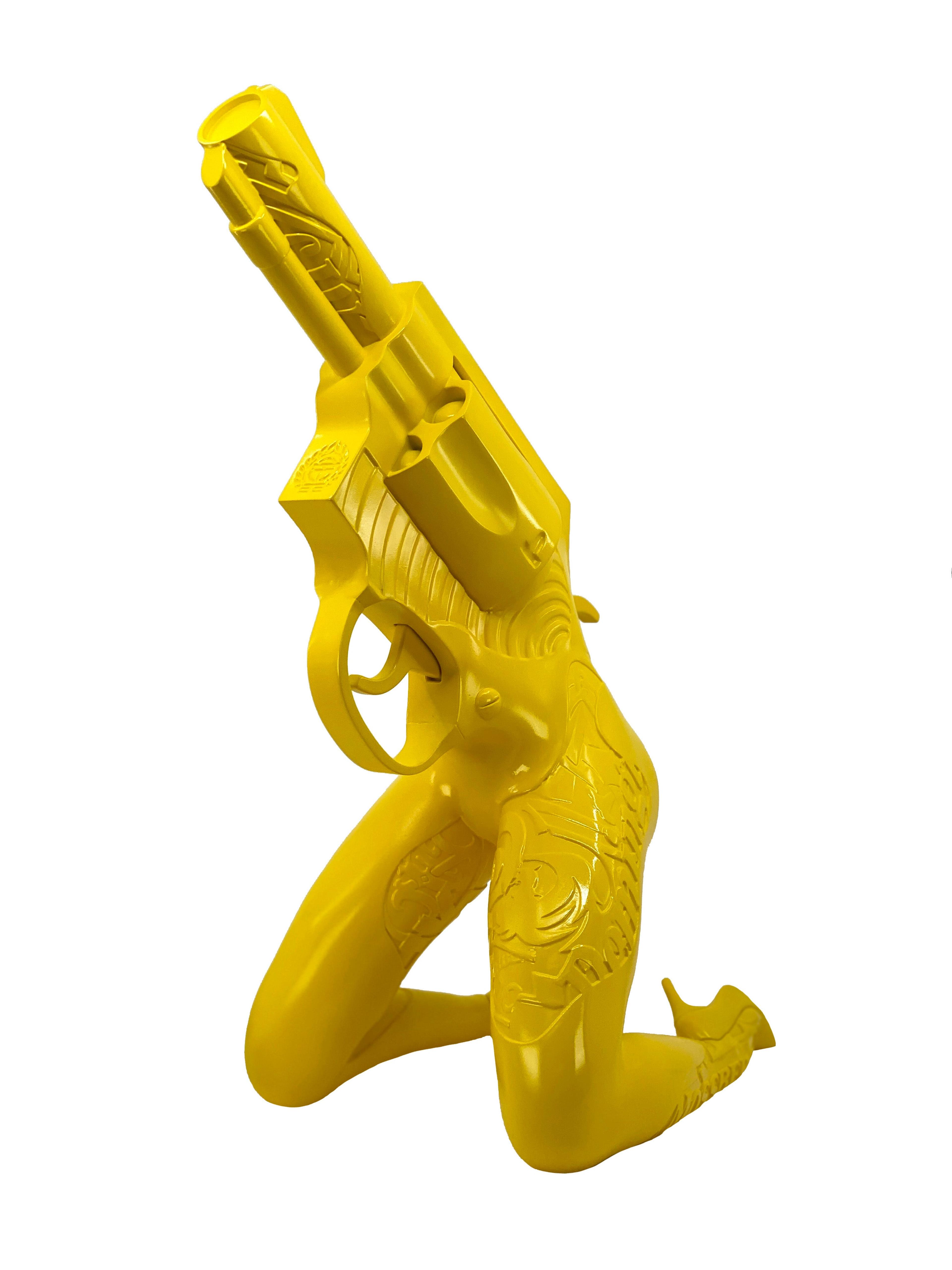 Yellow Let's Bang Sculpture by Tristan Eaton Dcon 2022
