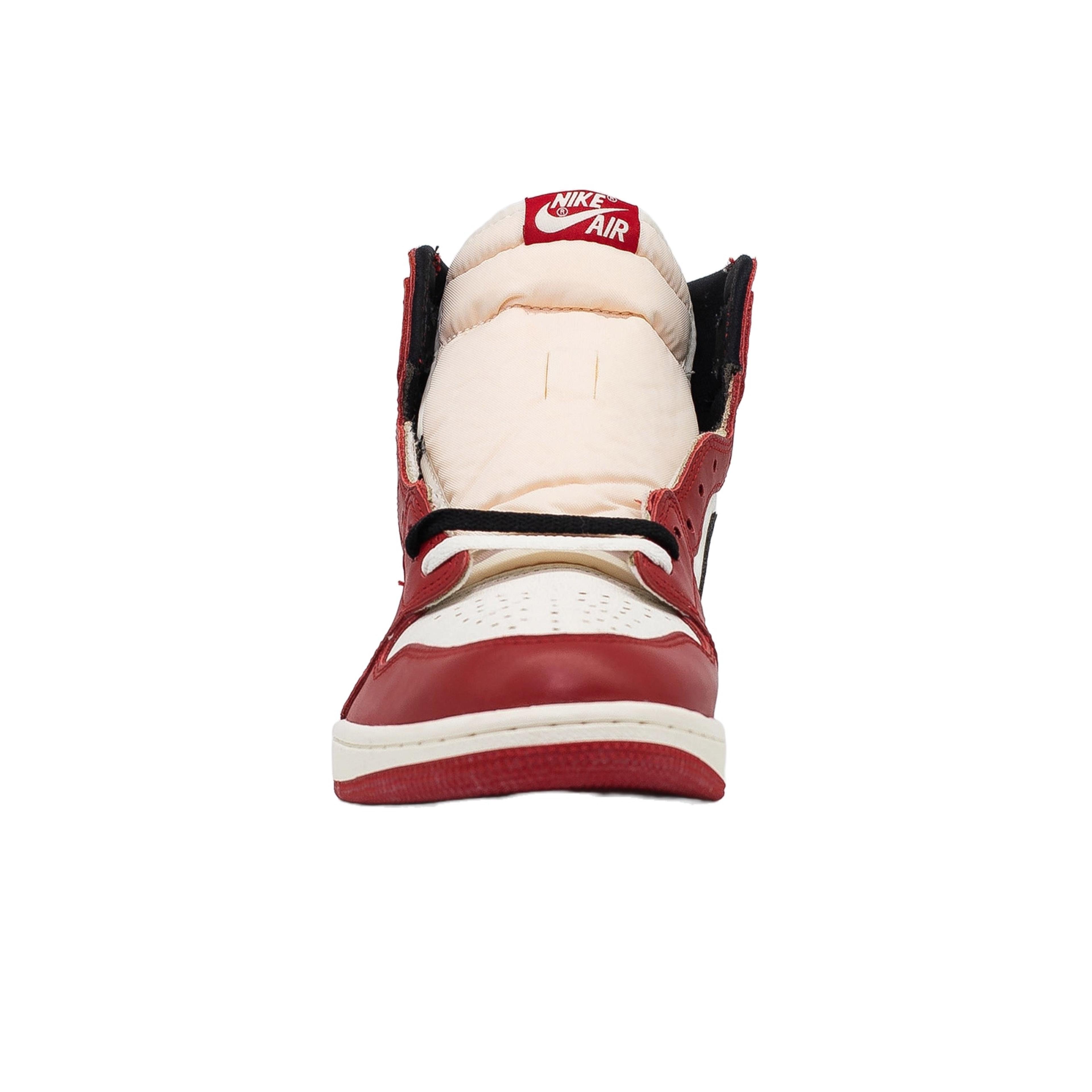 Alternate View 2 of Air Jordan 1 High (GS), Chicago Lost And Found
