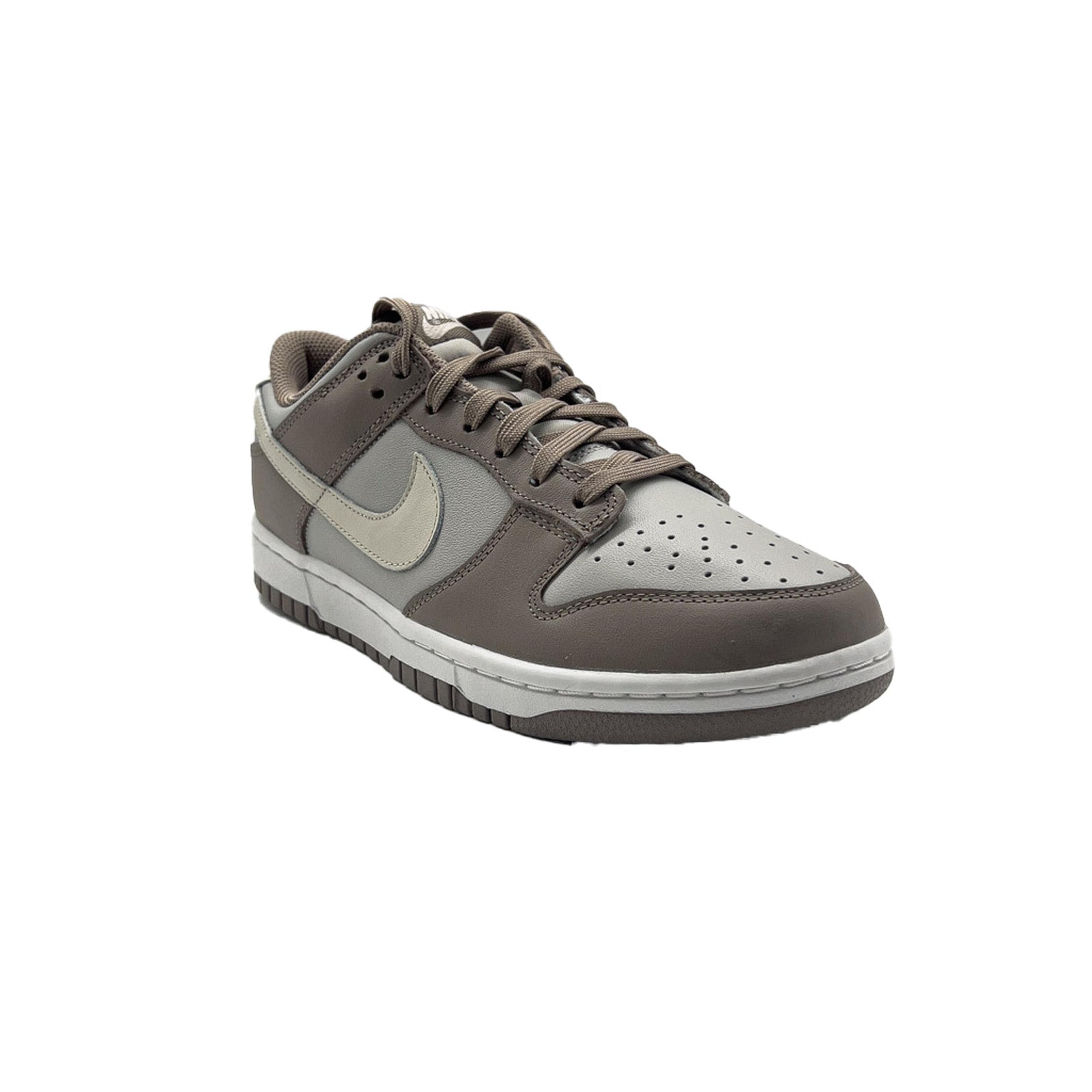 Alternate View 1 of Women's Nike Dunk Low, Moon Fossil