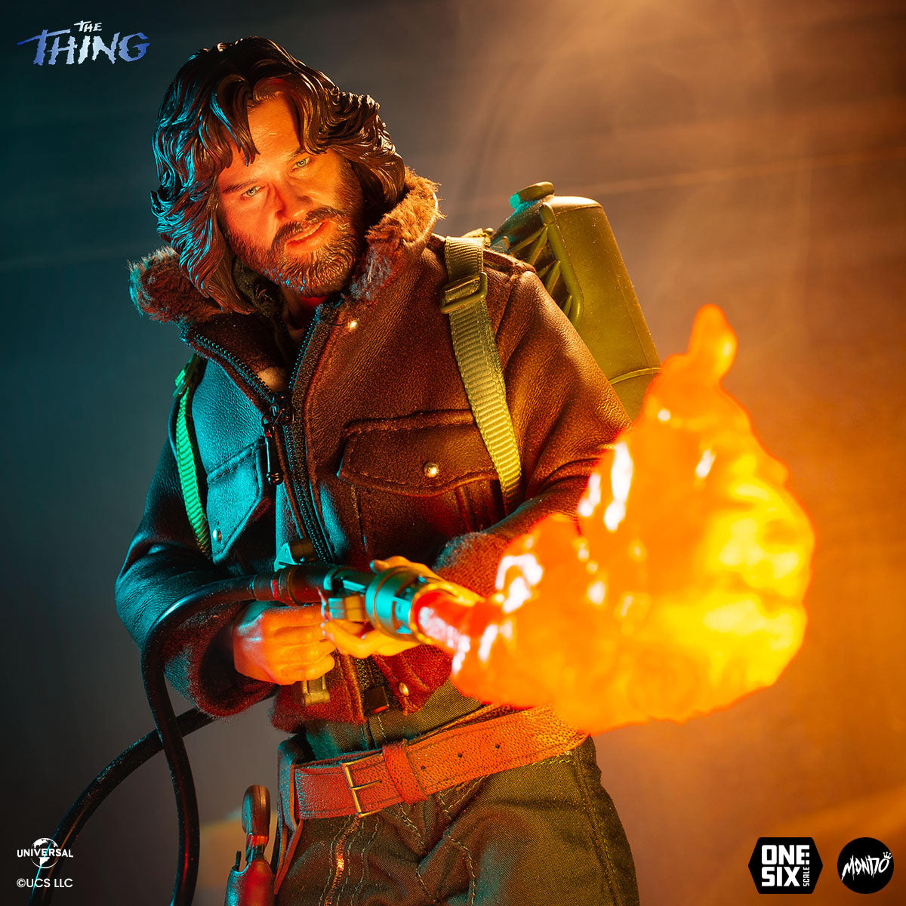 Alternate View 5 of The Thing: MacReady 1/6 Scale Figure