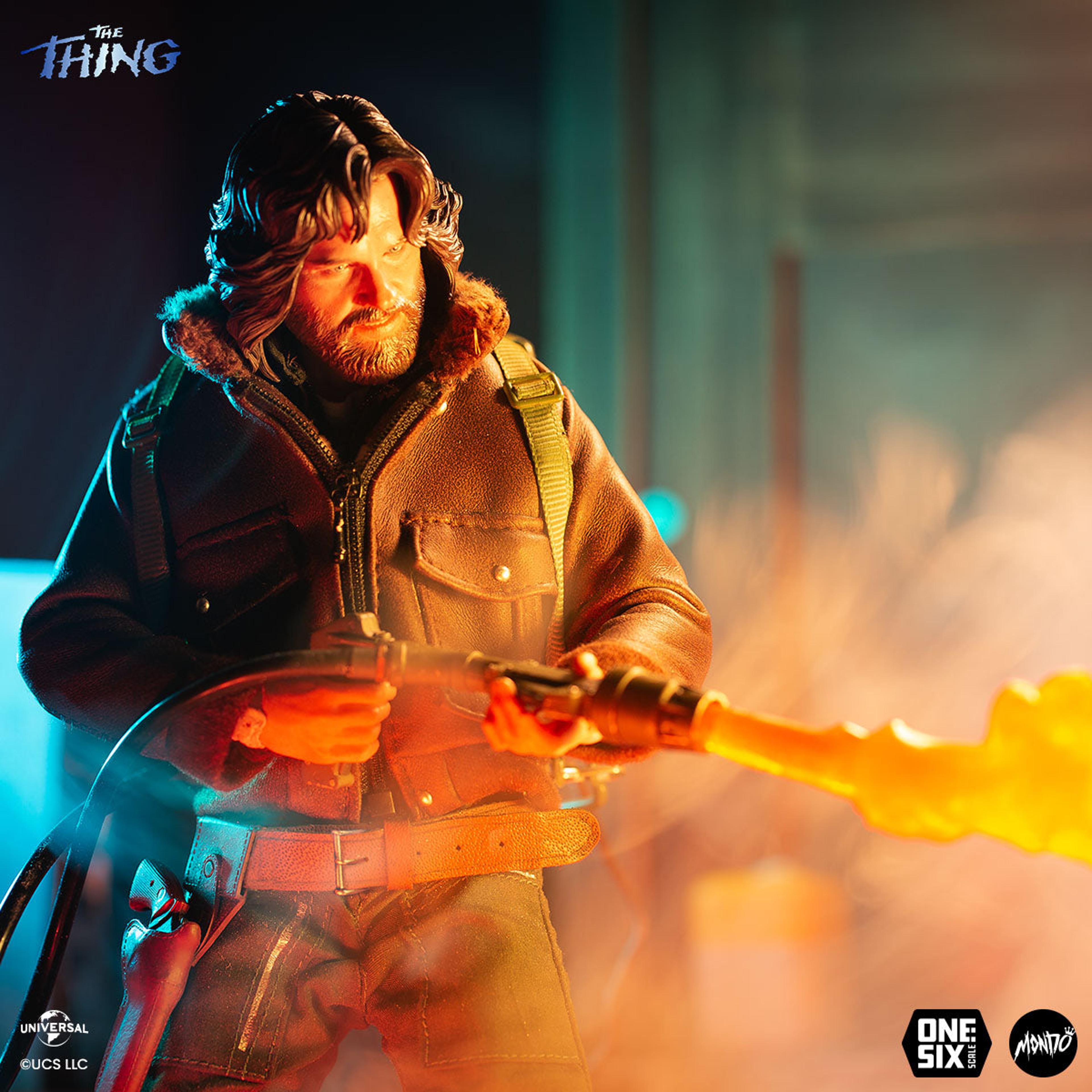 Alternate View 11 of The Thing: MacReady 1/6 Scale Figure