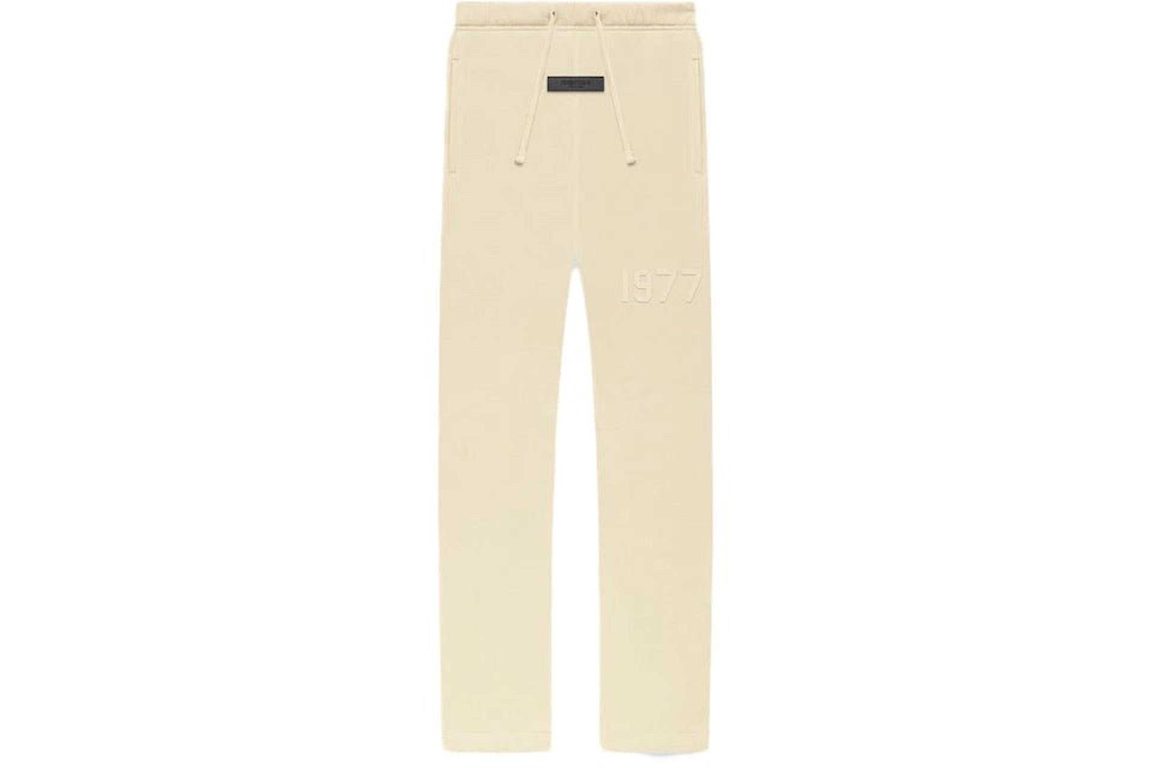 Kids Fear of God Essentials Relaxed Sweatpant Egg Shell