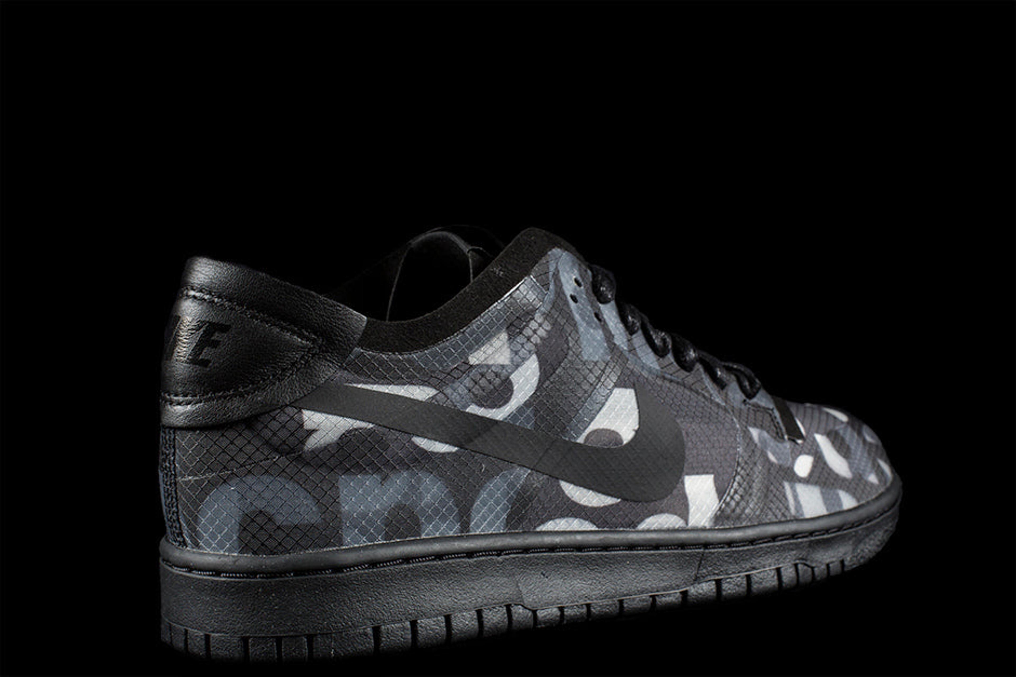 Alternate View 3 of WOMENS NIKE DUNK LOW / CDG