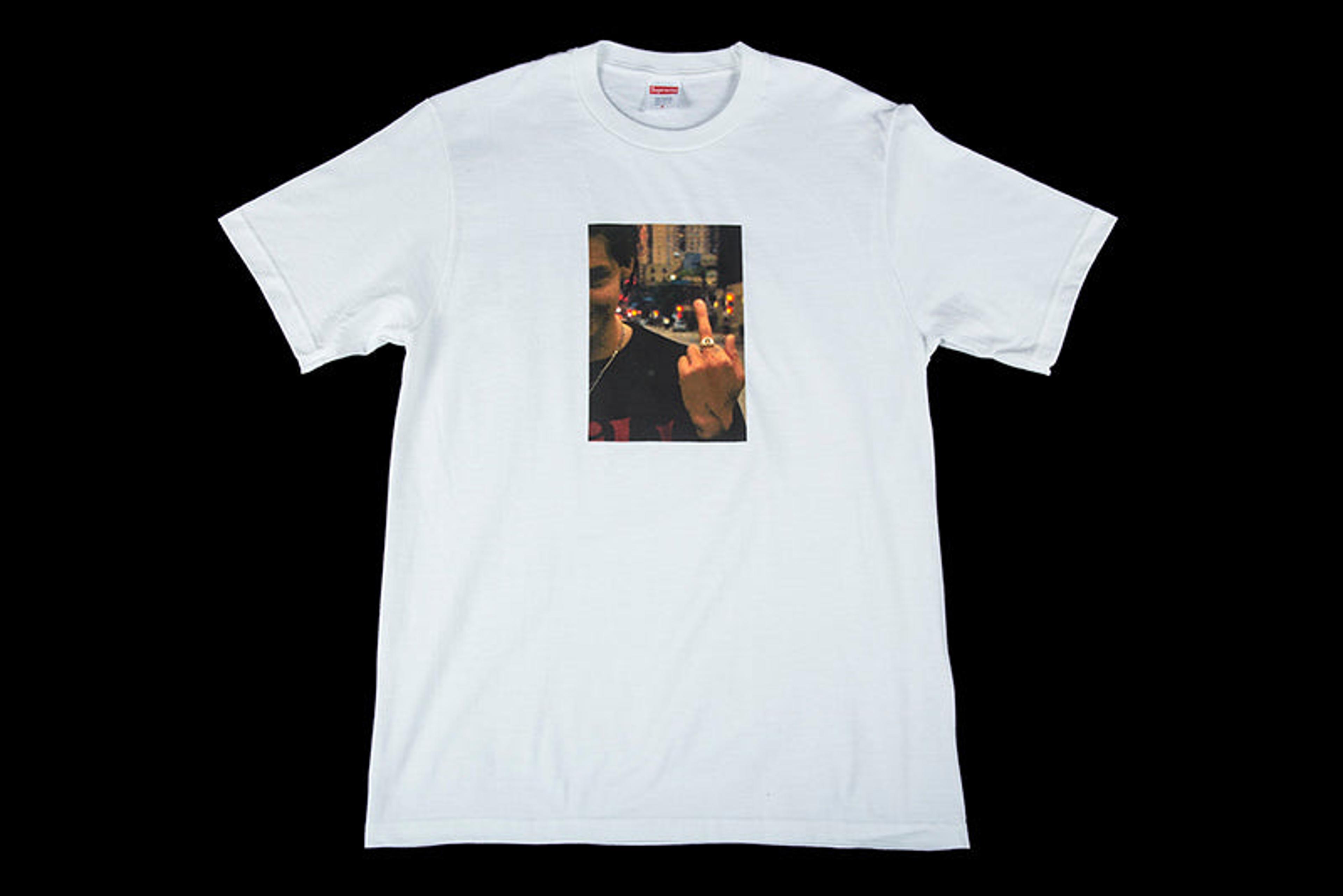 L supreme blessed tee +DVD
