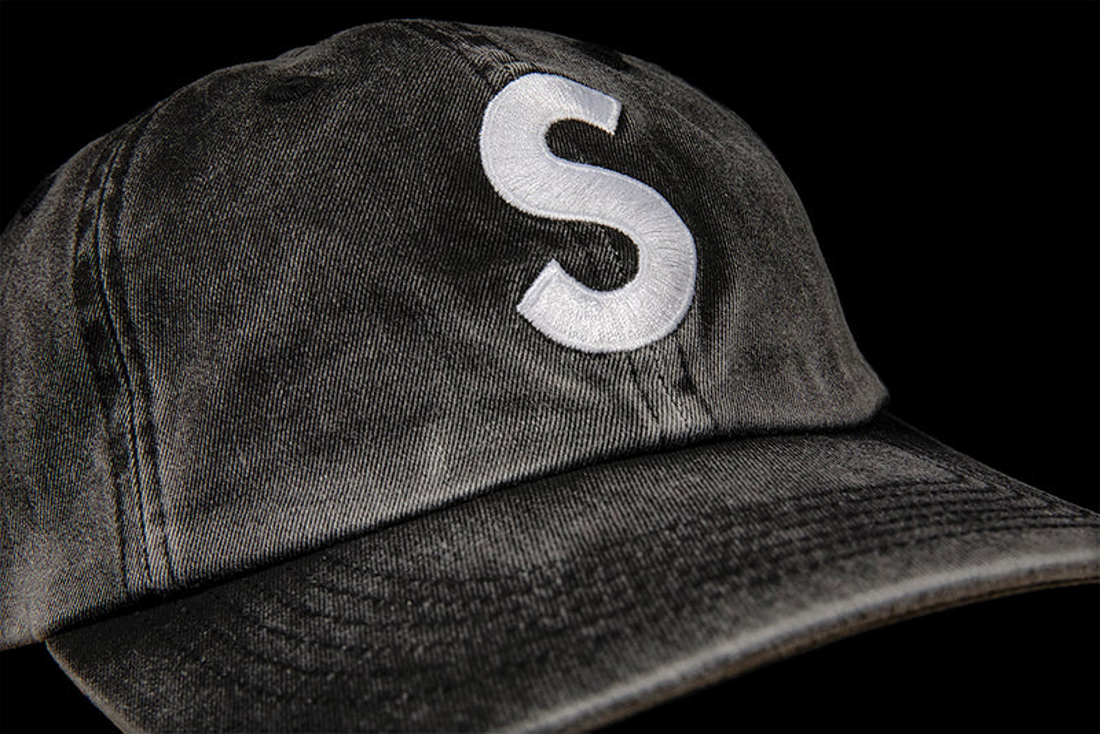 NTWRK - SUPREME PIGMENT PRINT S LOGO 6-PANEL CAP