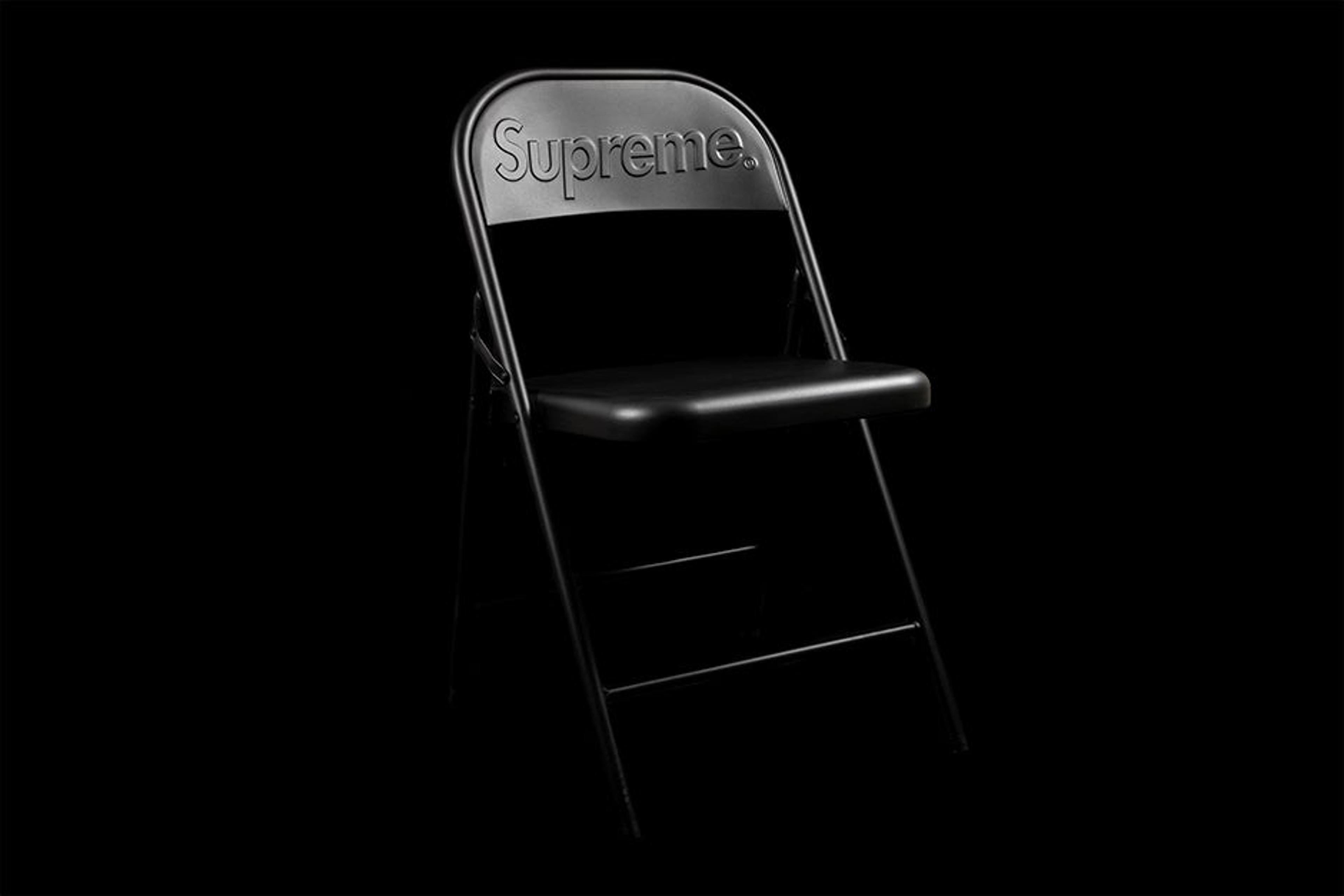 supreme metal folding chair black