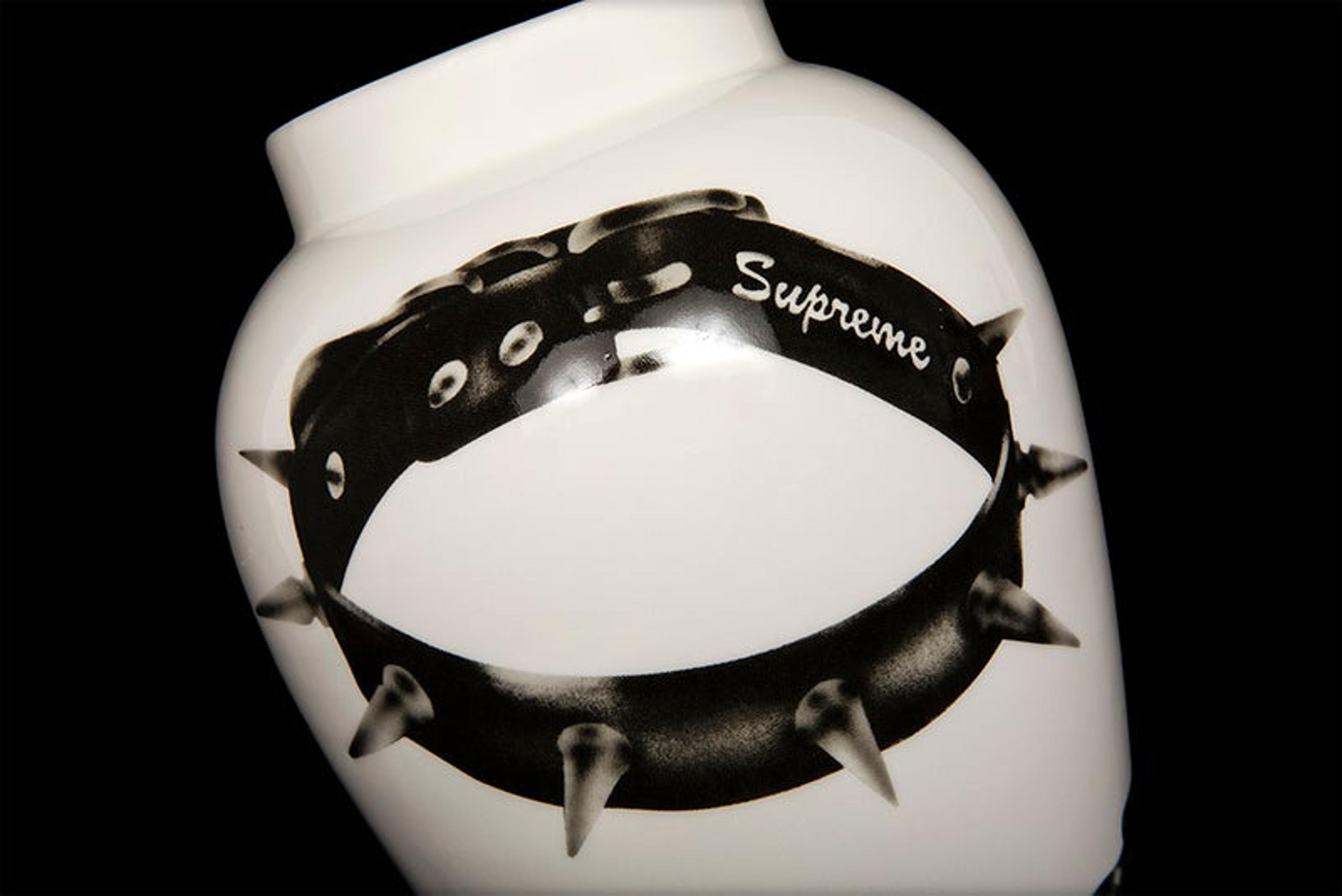 NTWRK - SUPREME STUDDED COLLARS VASE