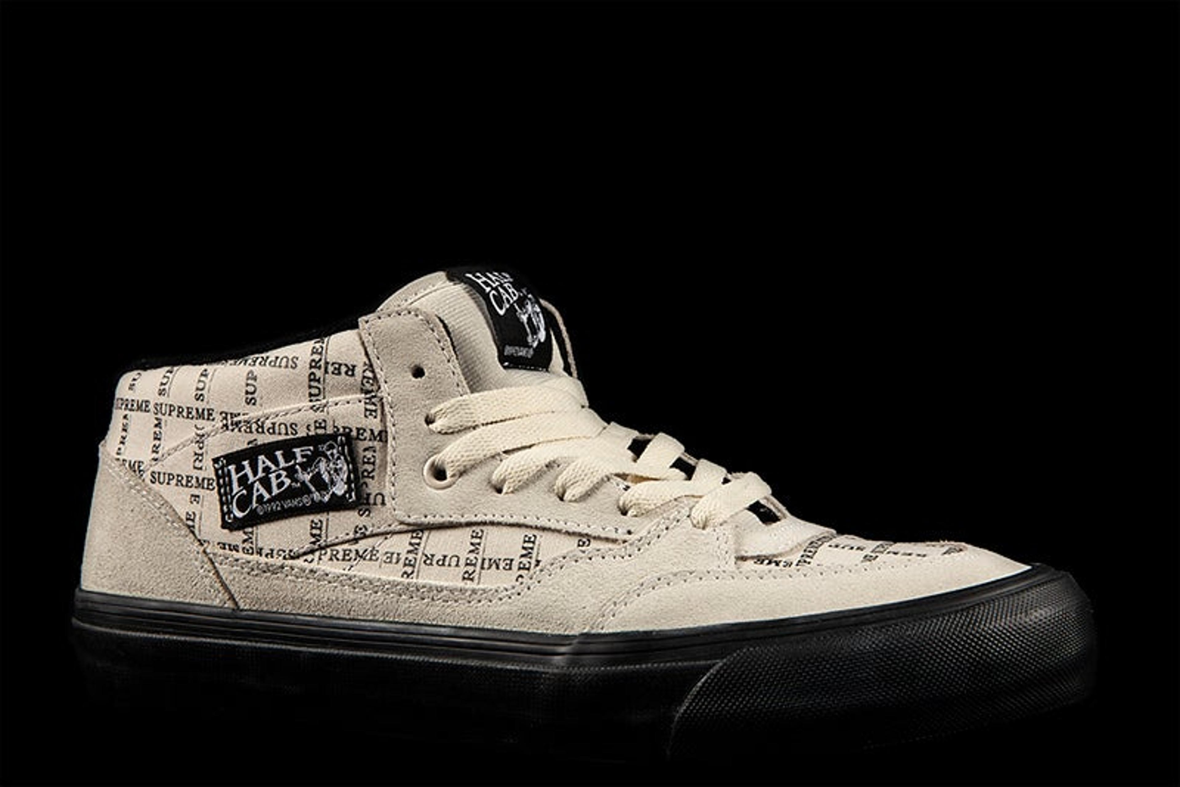 NTWRK - VANS HALF CAB PRO 92 SUPREME