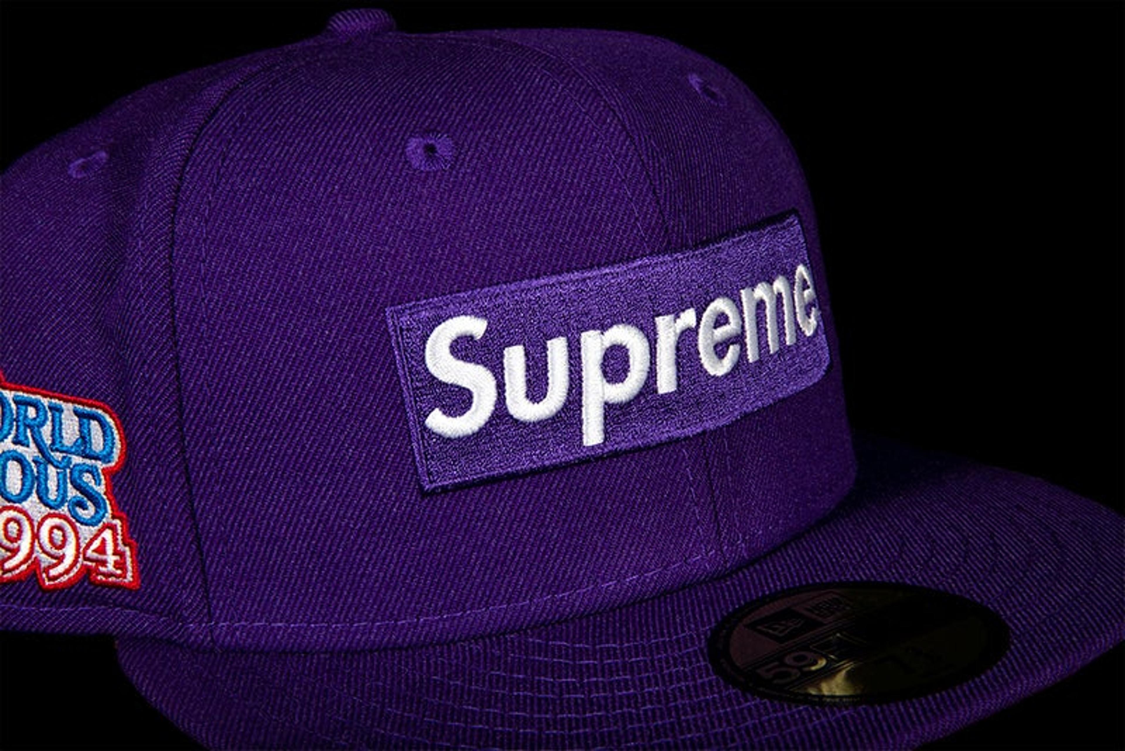 NTWRK - SUPREME WORLD FAMOUS BOX LOGO NEW ERA CAP