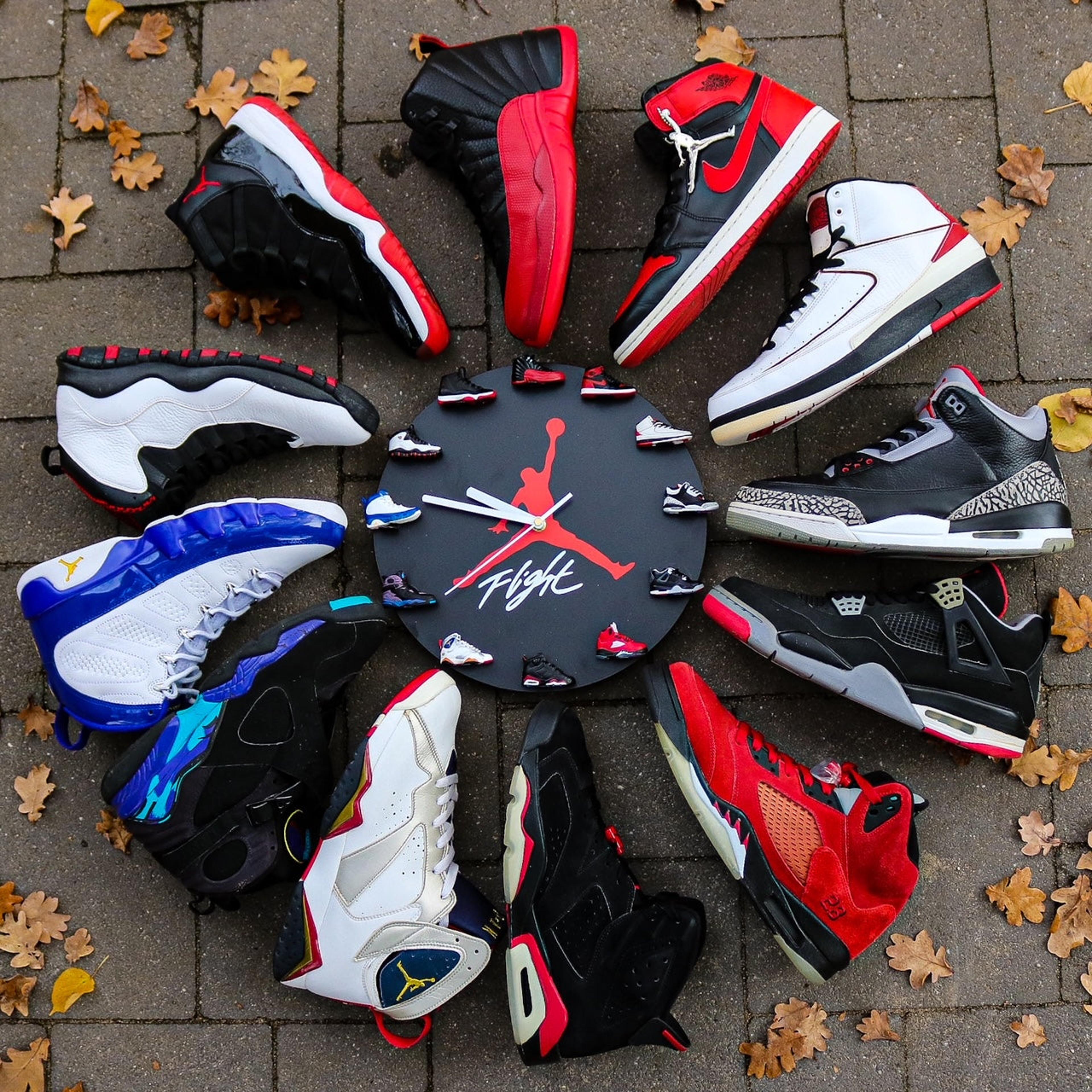 Handcrafted 3D Sneakers Clock with 12 mini sneakers