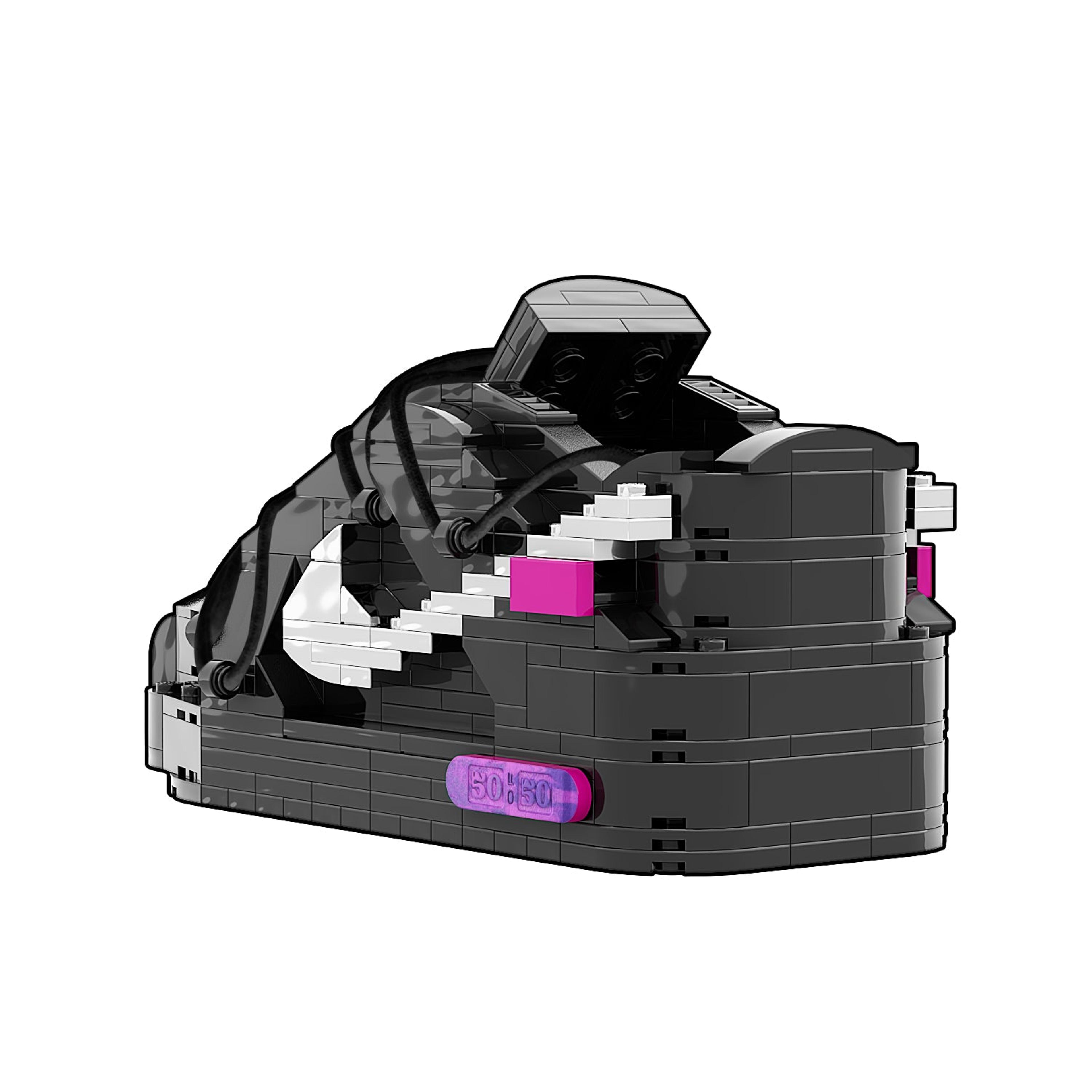 Alternate View 3 of REGULAR SB Dunk "Off-White Lot 50" Sneaker Bricks with Mini Figu