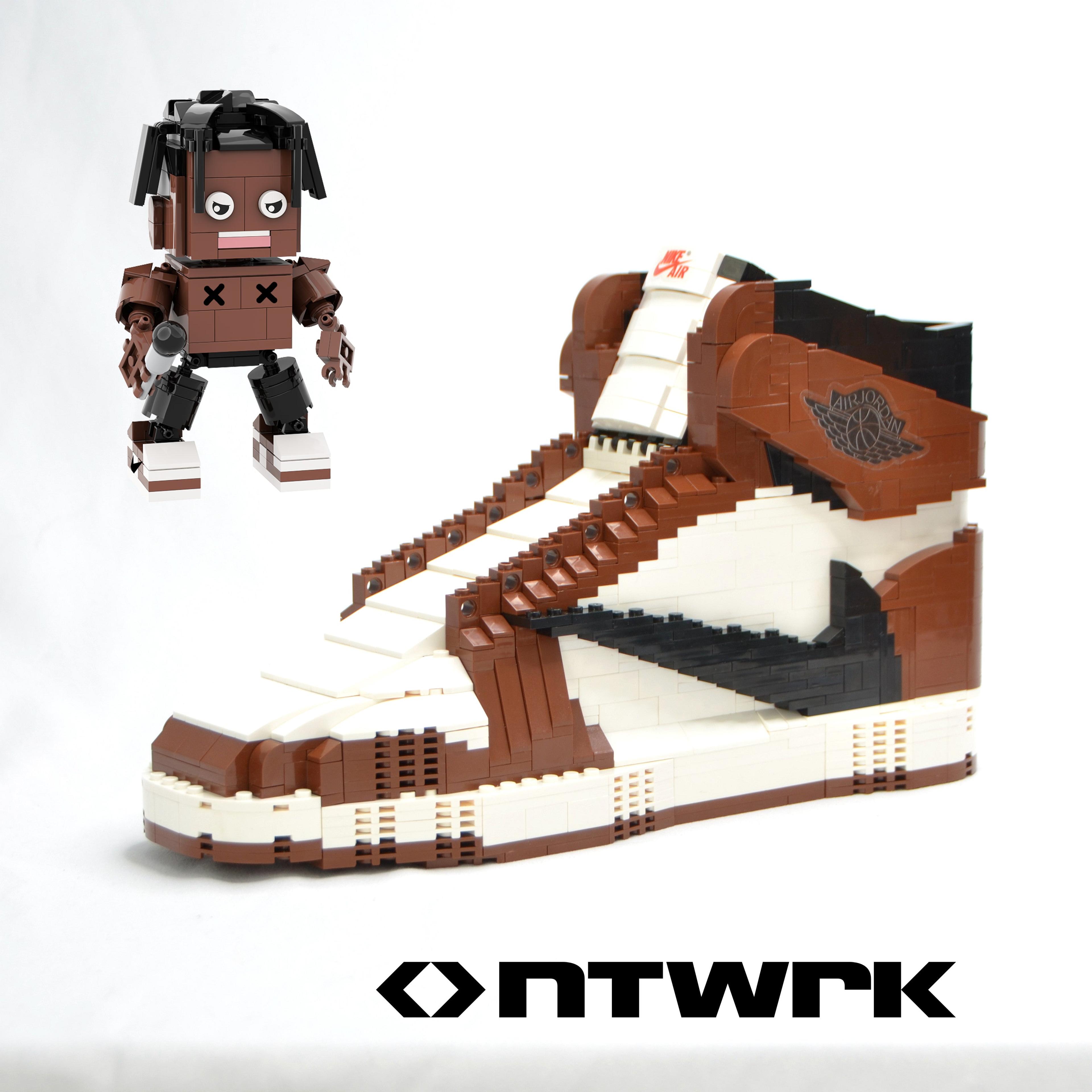 Travis Scott AJ1 Sneakers with Mini Travis Scott Display Figure 