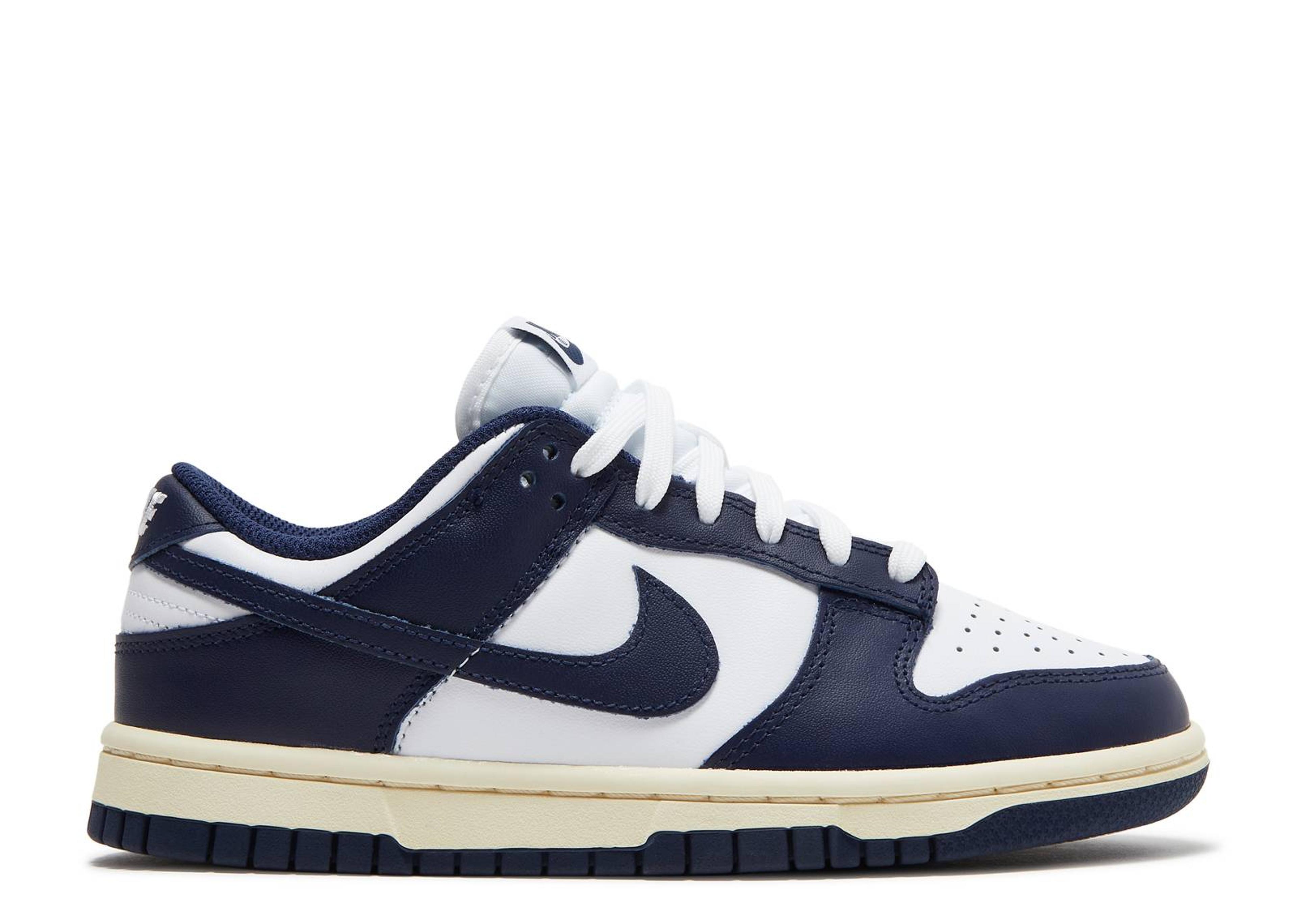 Wmns Dunk Low "Vintage Navy"