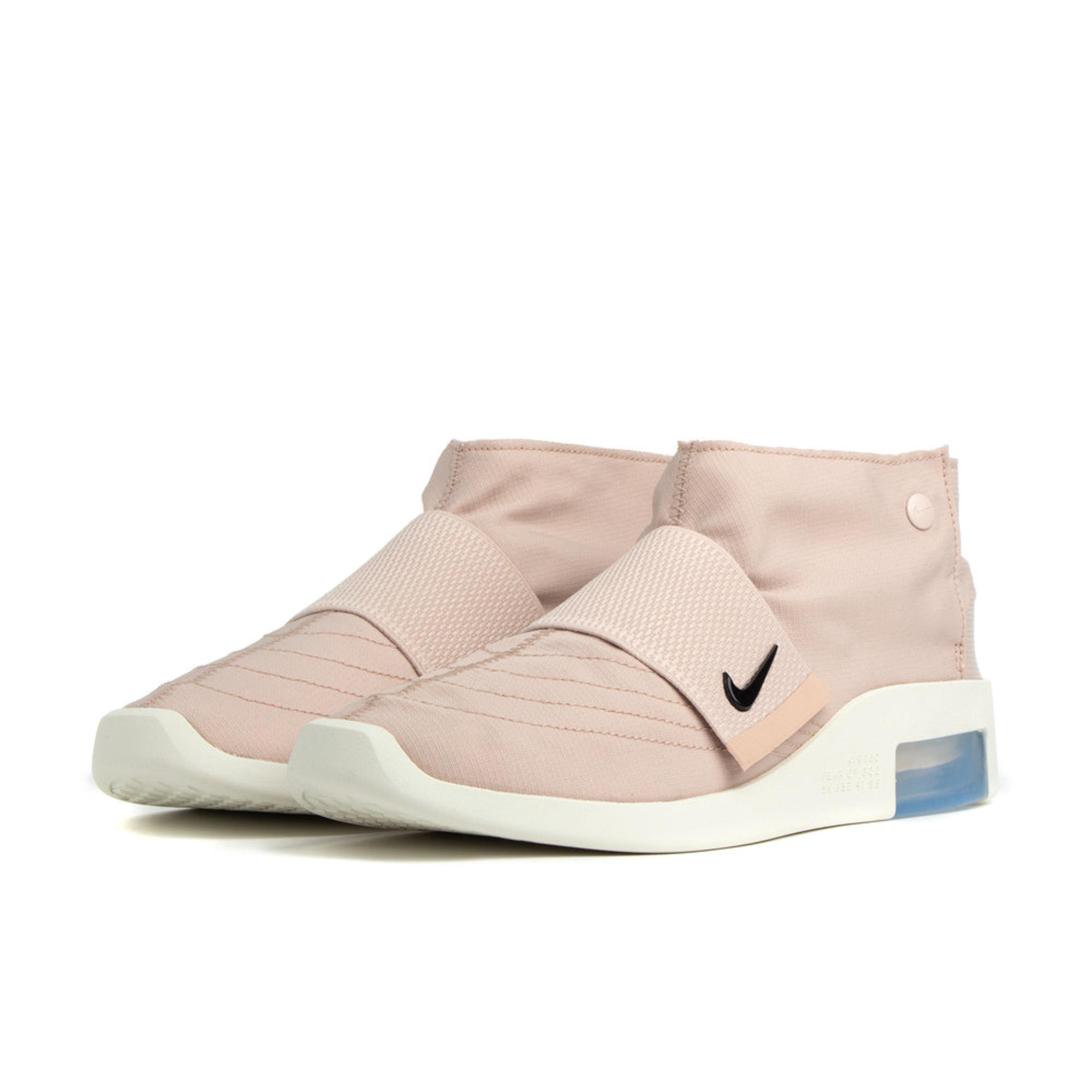 Alternate View 2 of Men's Nike Air X Fear Of God MOC "Particle Beige" AT8086 200