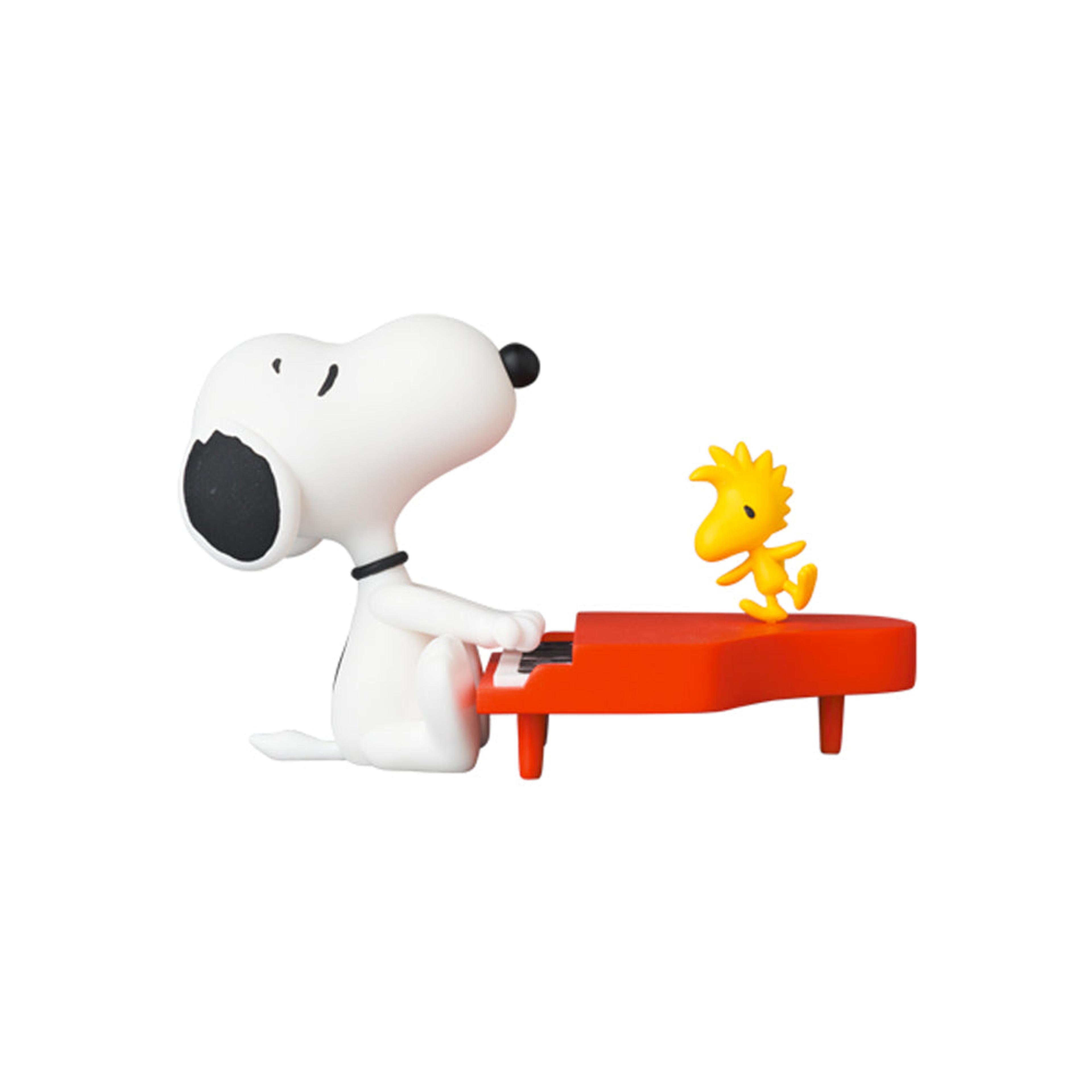 UDF Peanuts Series 13: Pianist Snoopy Ultra Detail Figure by Med