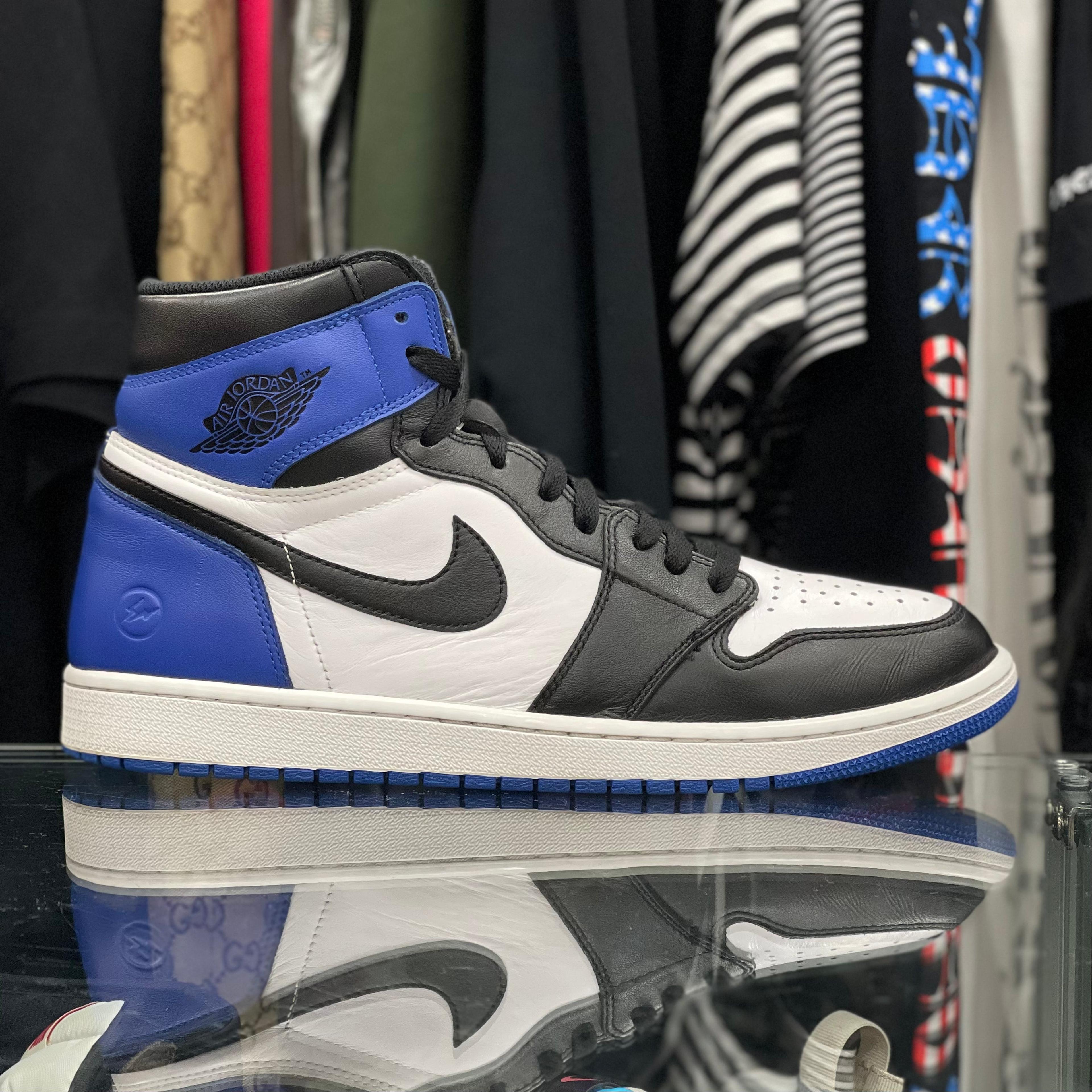 Alternate View 2 of Air Jordan 1 Retro High OG “Fragment”