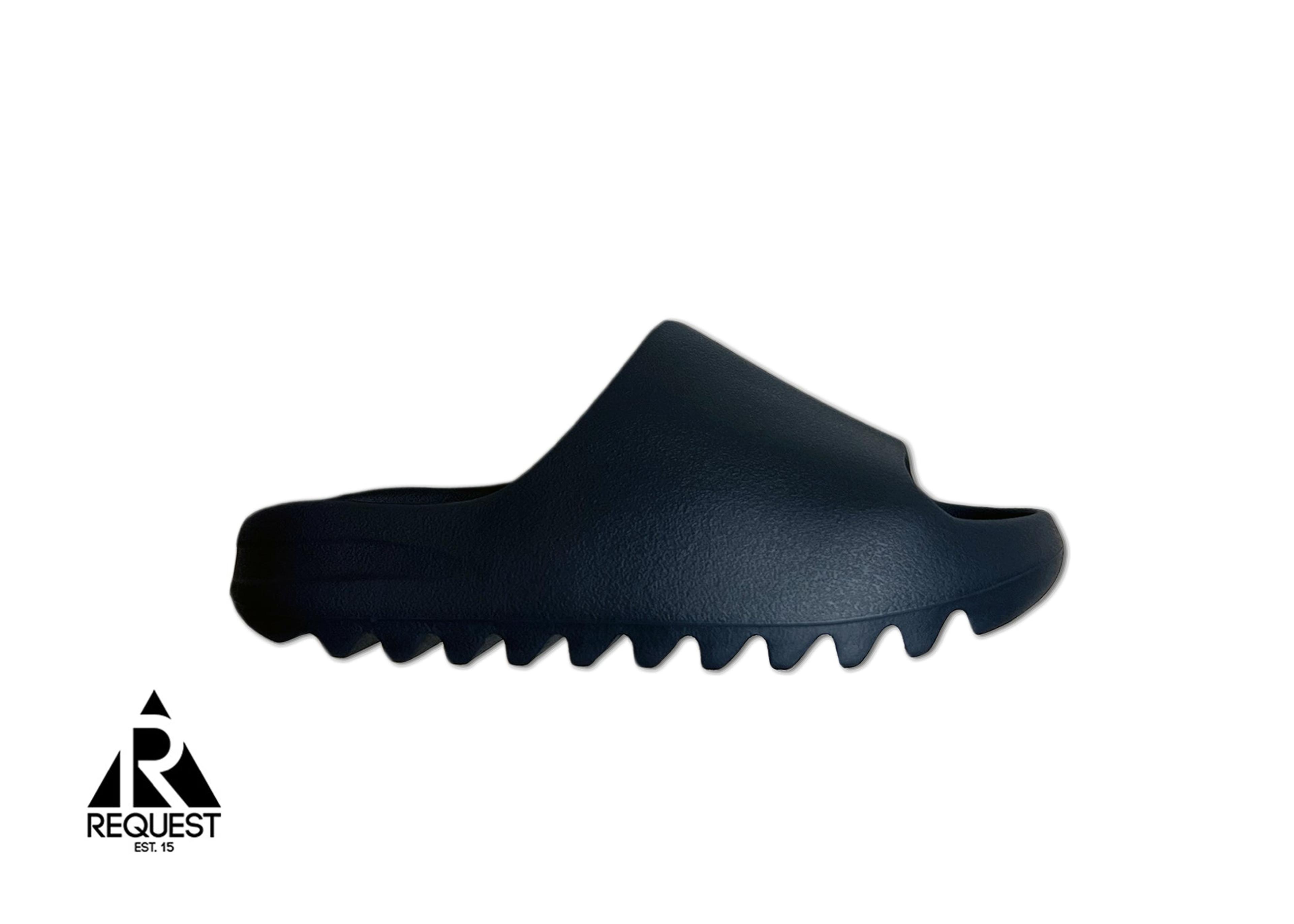 Yeezy Slide “Onyx”