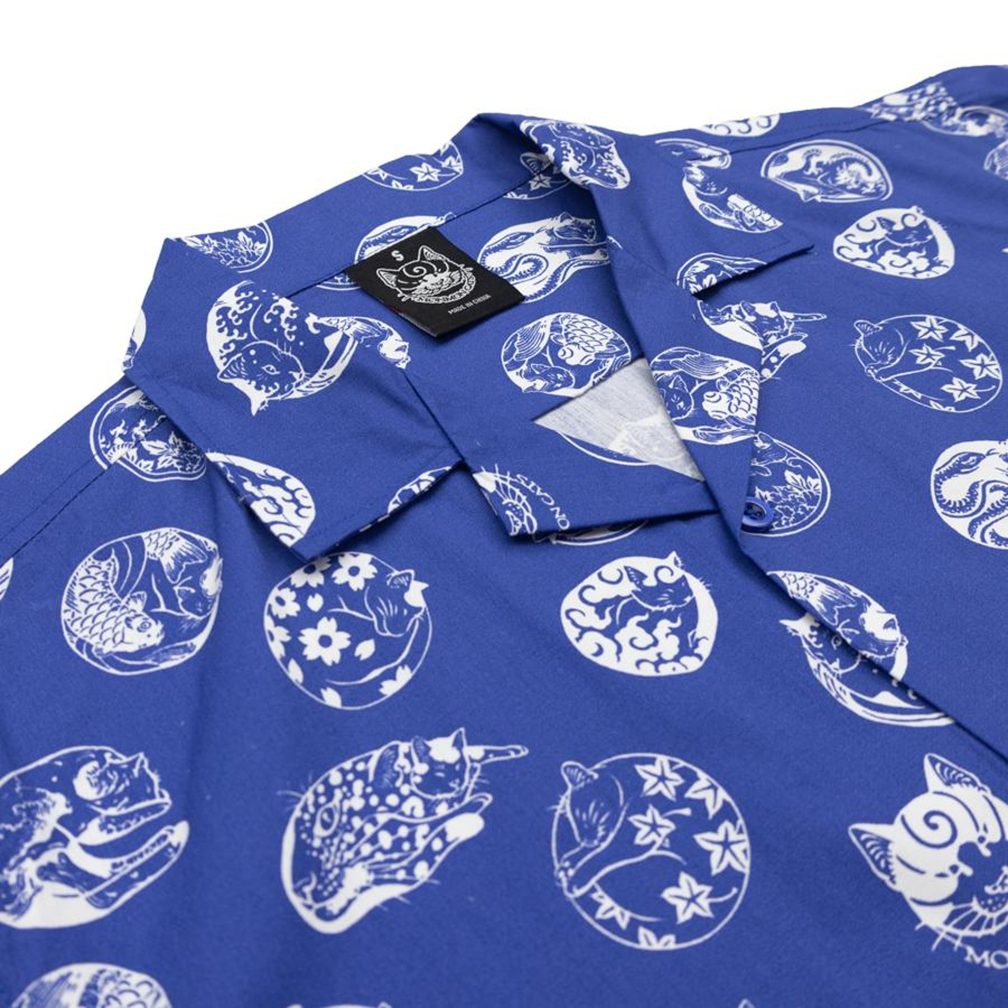 Alternate View 1 of Curled Cat Vacation Shirt