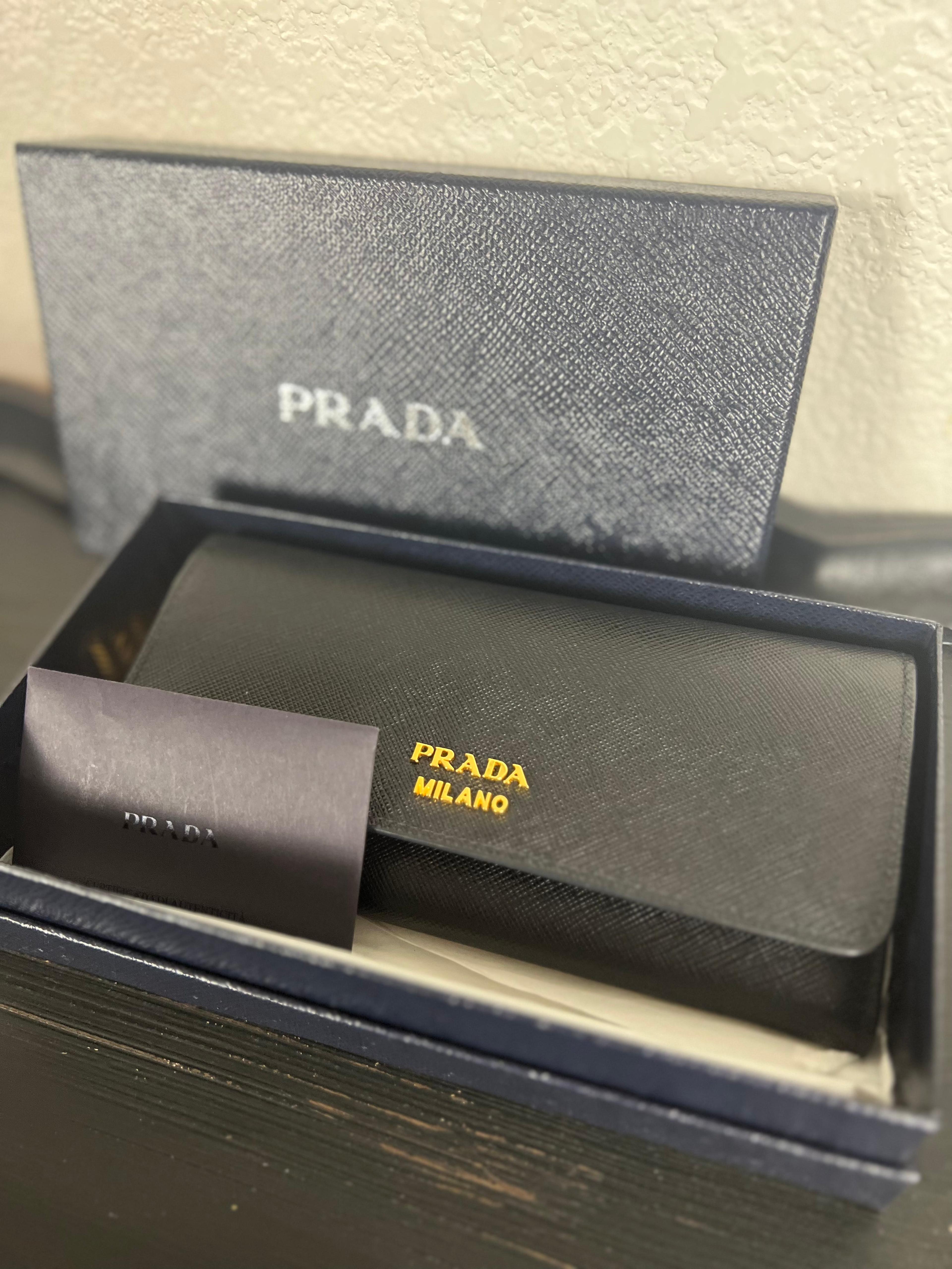 Prada Wallet (Black)