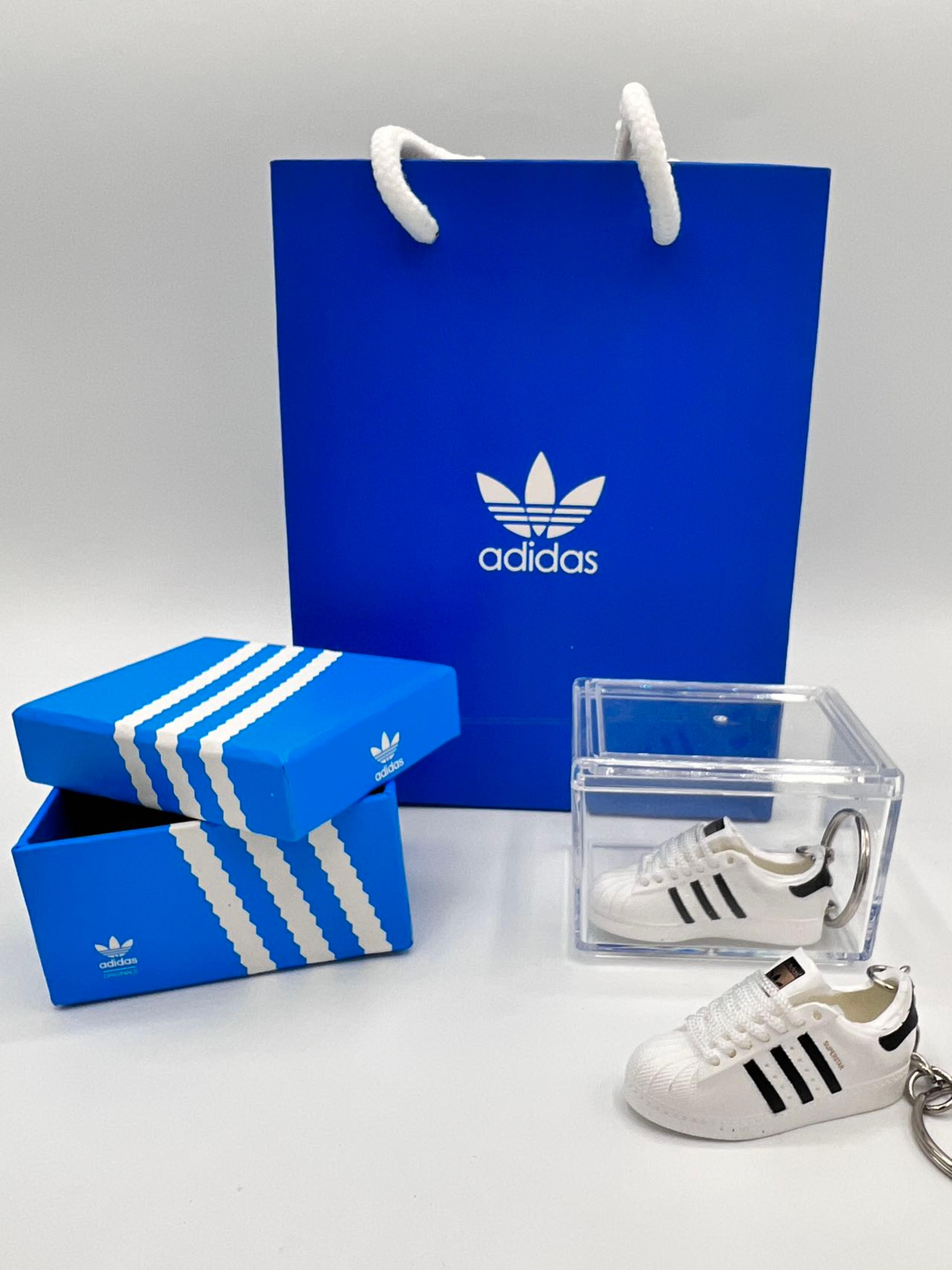 Free Shipping | Adidas Superstar Black and White｜Mini Casual Classic Superstar Sneakers 3D Keychain ｜ Cardboard Shoebox Option ｜Mini Sneaker Collectible