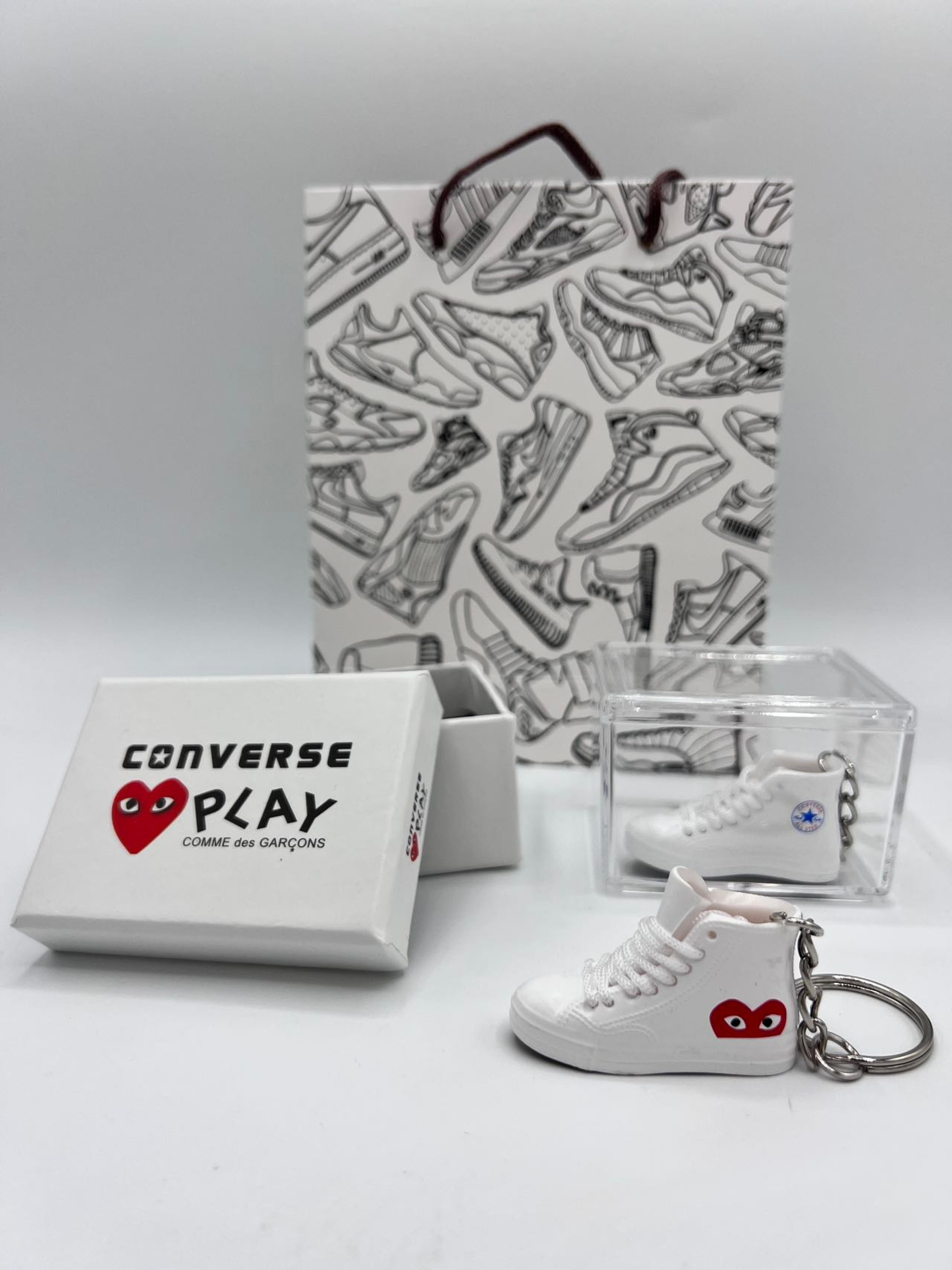 Free Shipping | Converse x Comme des Garçons PLAY Chuck Taylor All Star Peek-A-Boo High-Top Sneakers｜Mini Casual Classic Superstar Sneakers 3D Keychain ｜ Cardboard Shoebox Option ｜Mini Sneaker Collectible