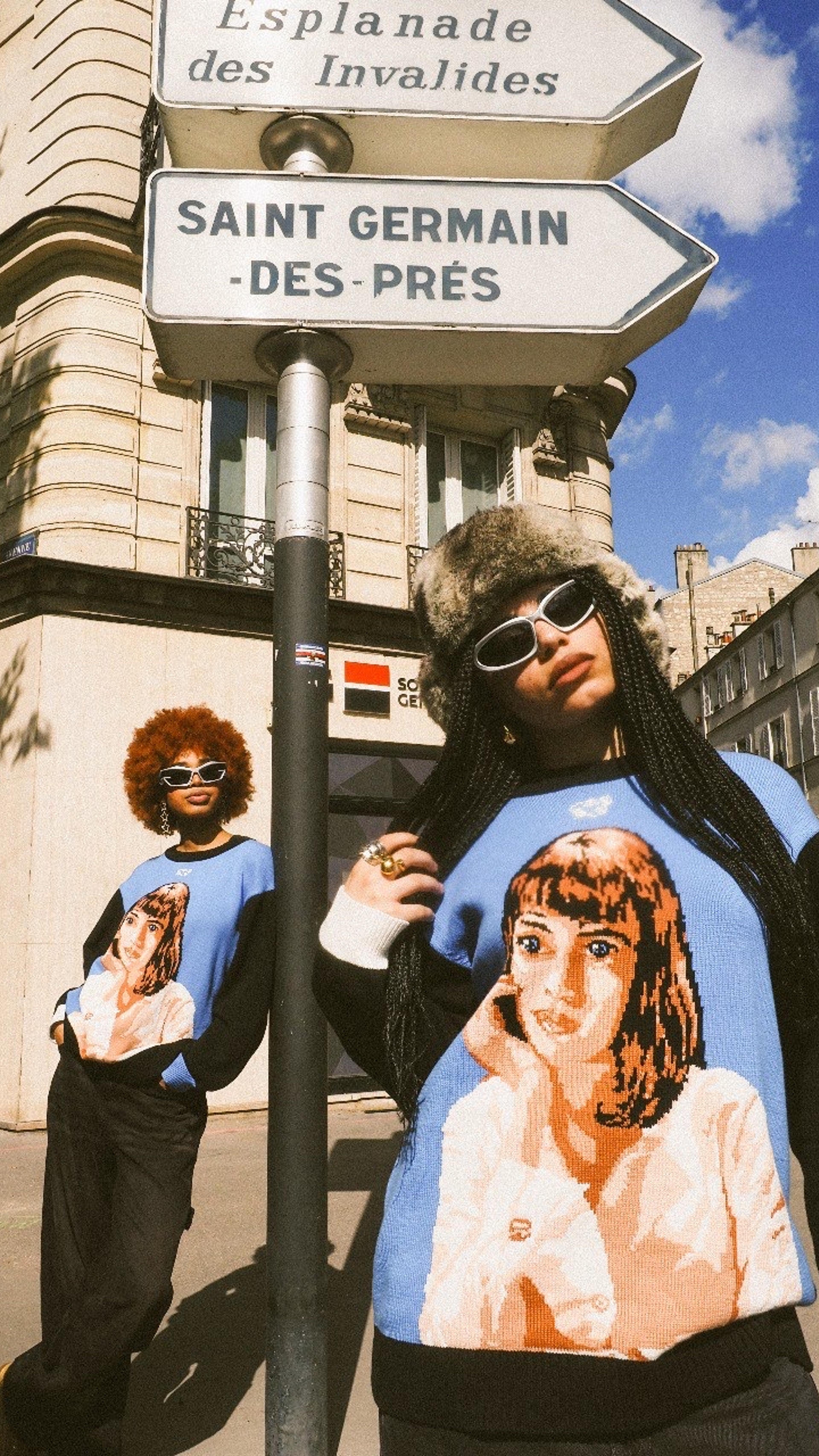 Preview image for the show titled "NEWLY VRELEASED: "BLU INTARSIA" [VERYRARE™] DROP💙🔵" at Today @ 4:45 PM