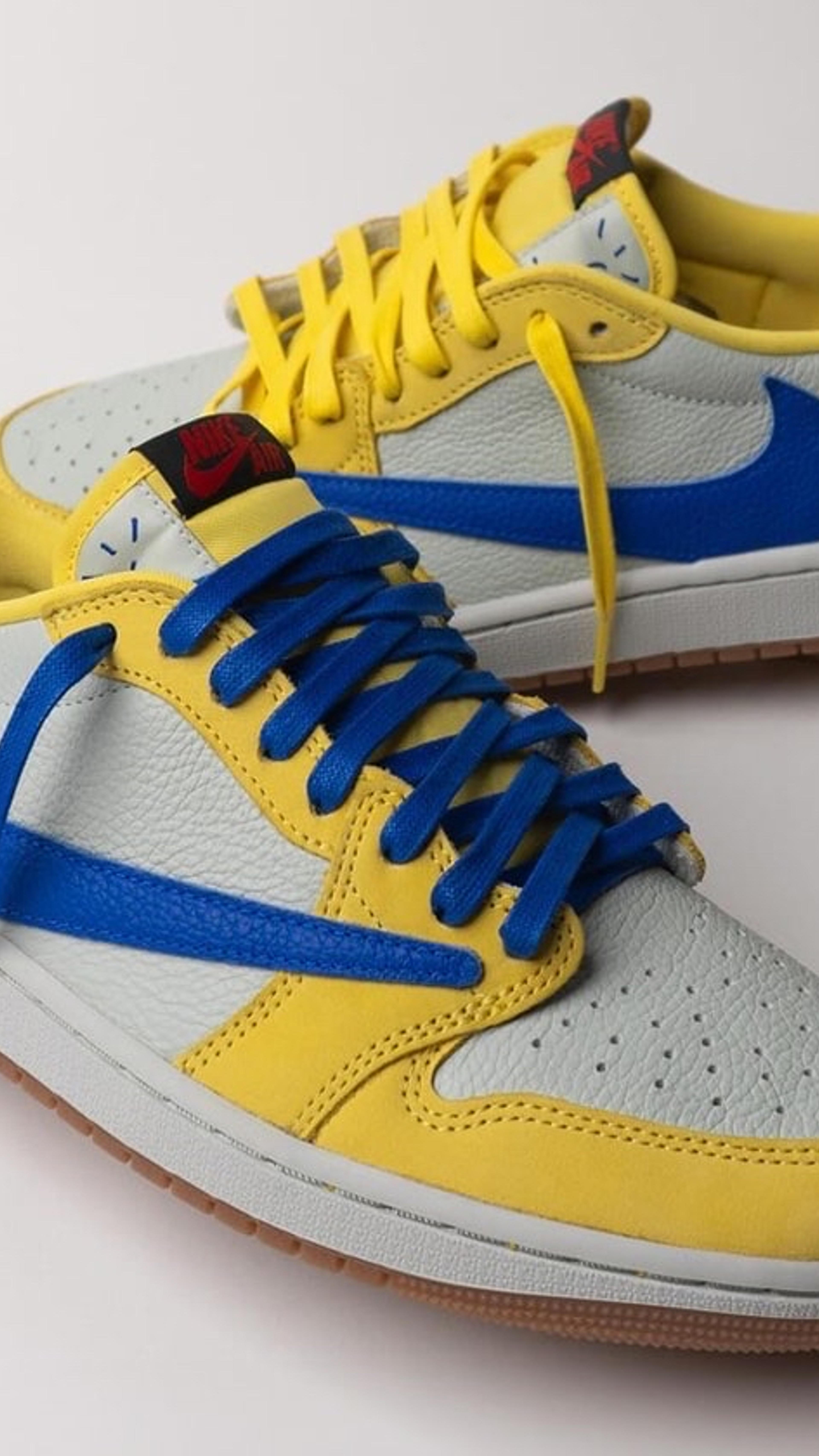 Preview image for the show titled "JORDAN 1 LOW CANARY! SIZE 5W - 15W 
1$ AUCTION - 160 PAIRS" at May 7, 2024