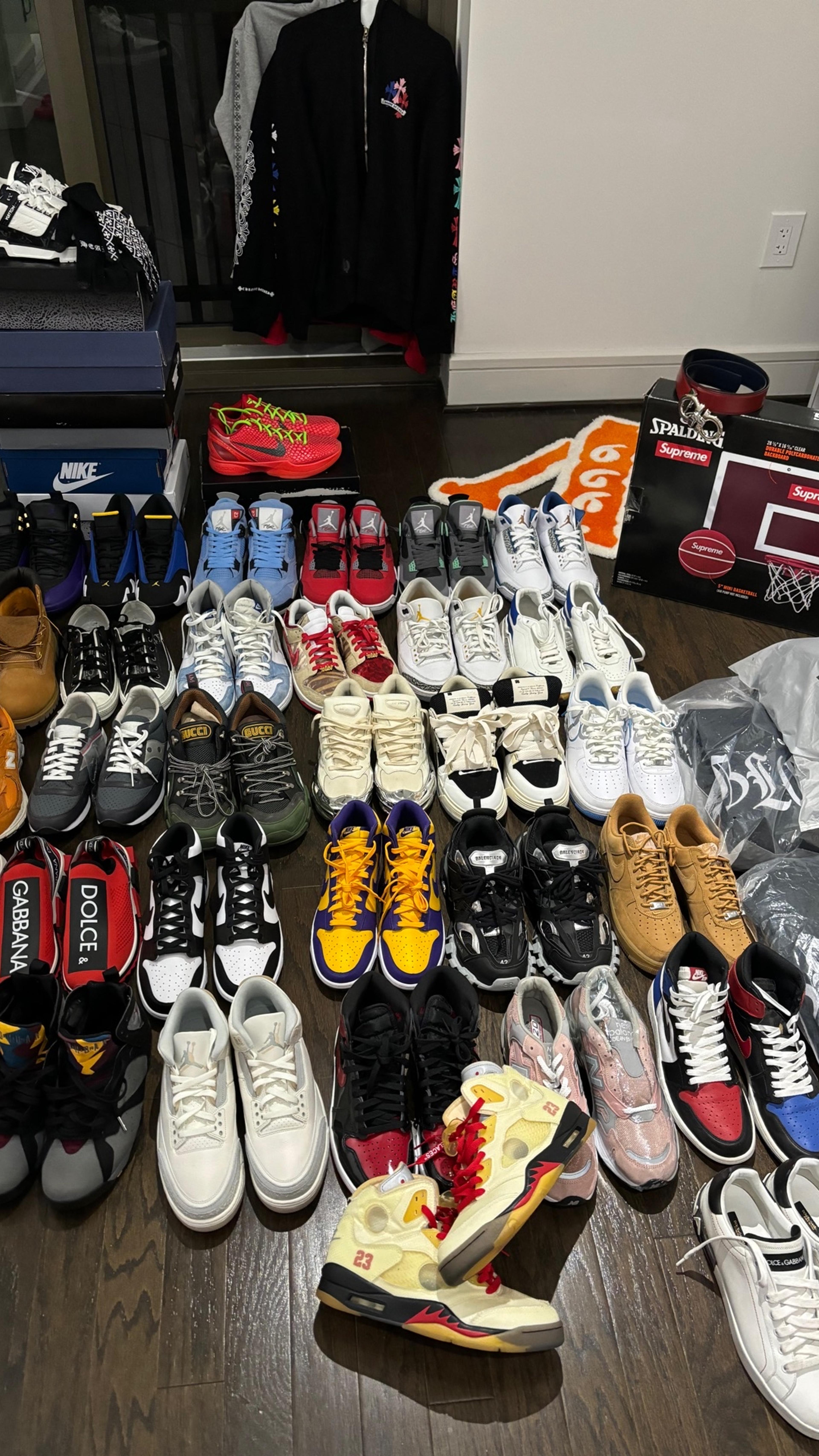 Preview image for the show titled "$1 Koby & many more shoes starting at $1 🔥" at May 16, 2024
