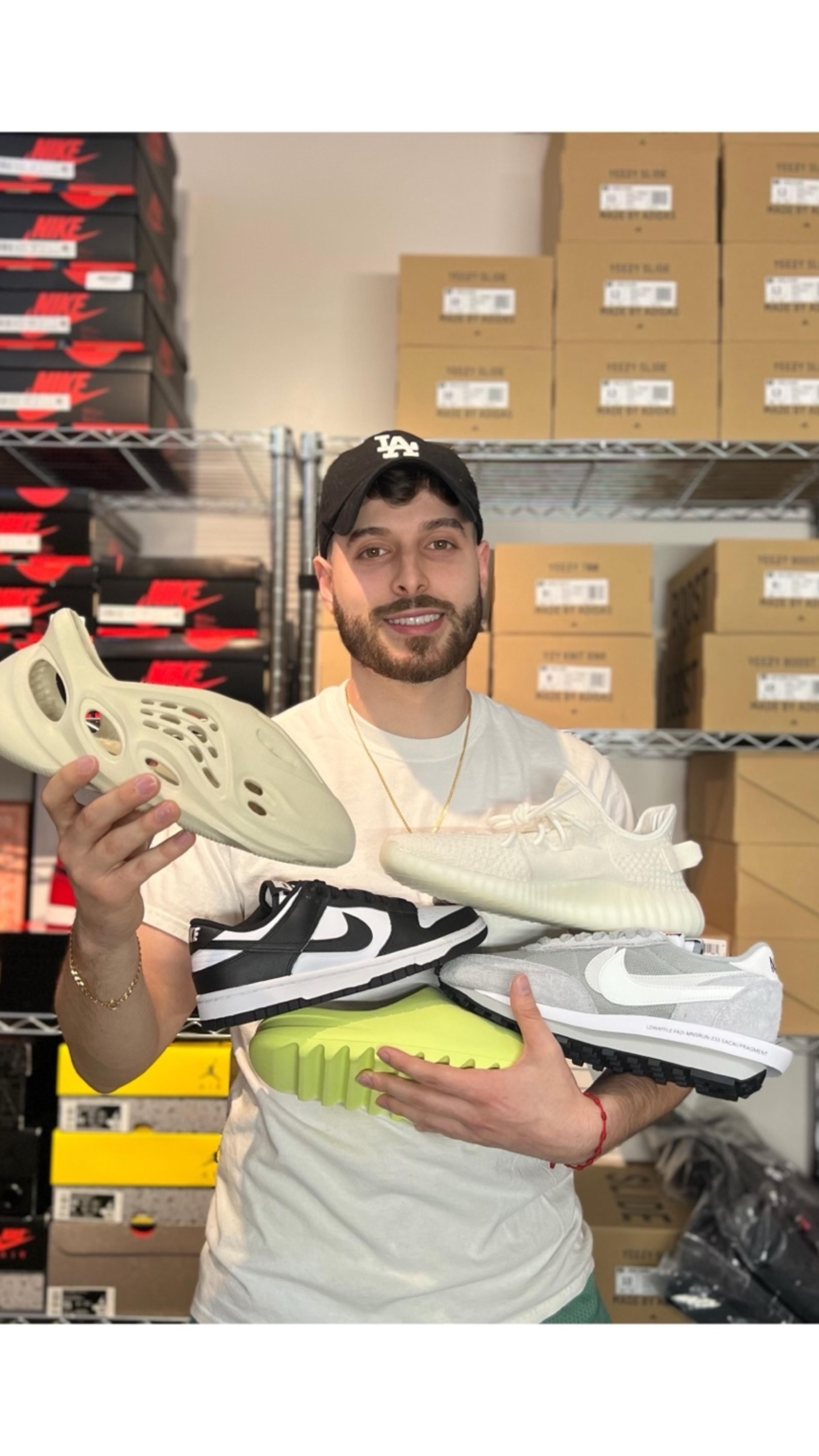 Preview image for the show titled "Sneaker Auctions!!" at May 16, 2024